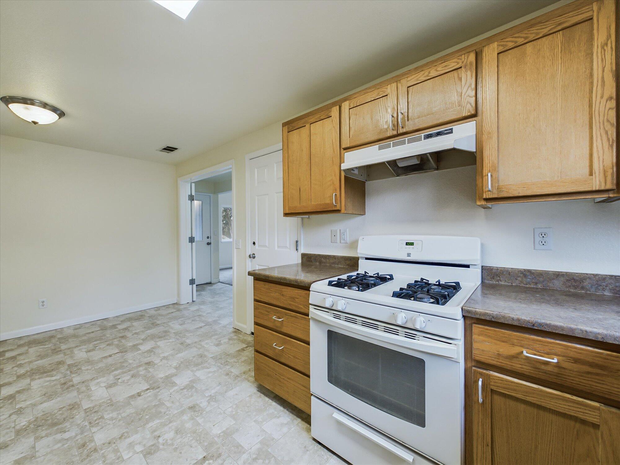 1964 Cypress Court, McKinleyville