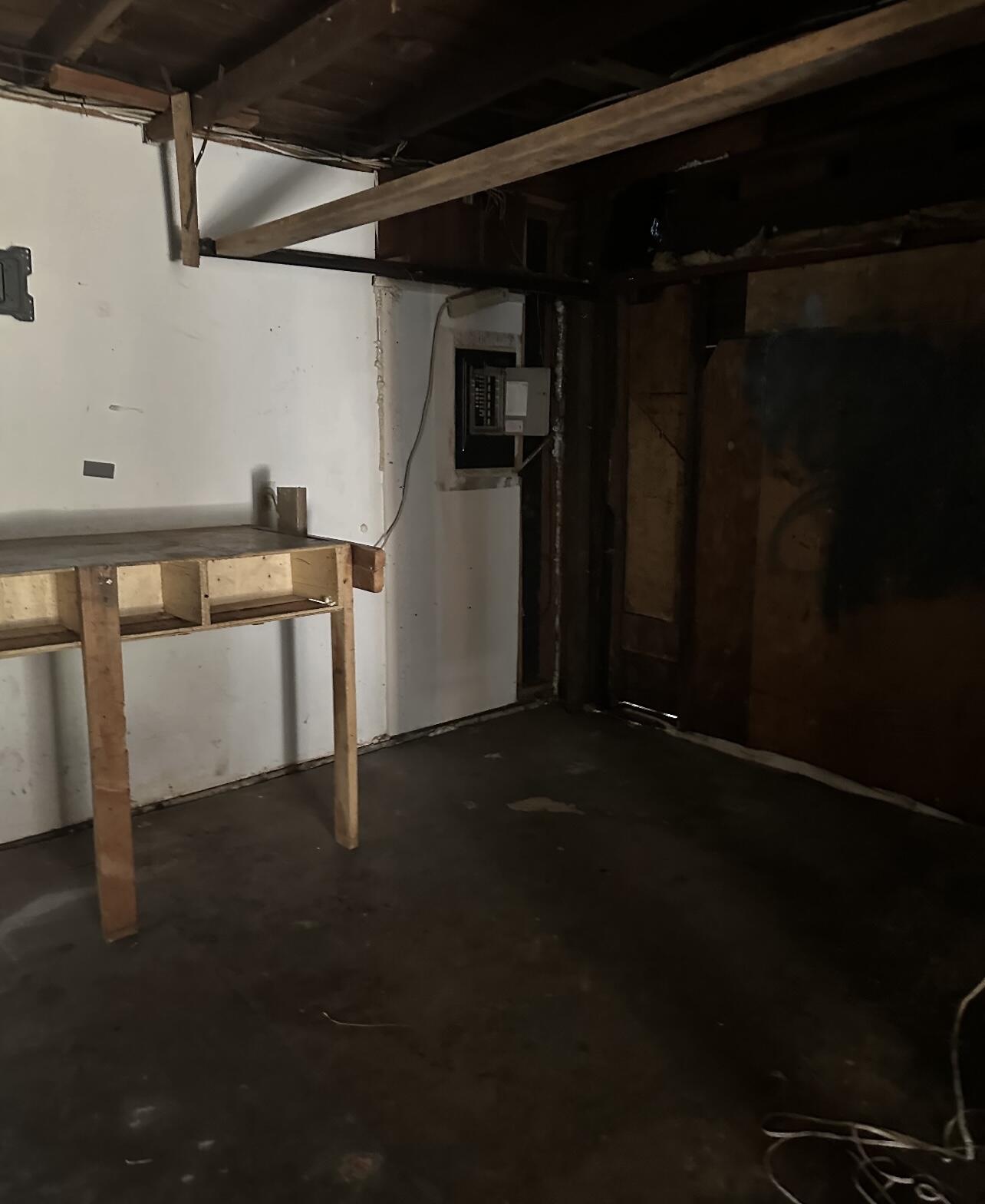 223 Del Monte Street