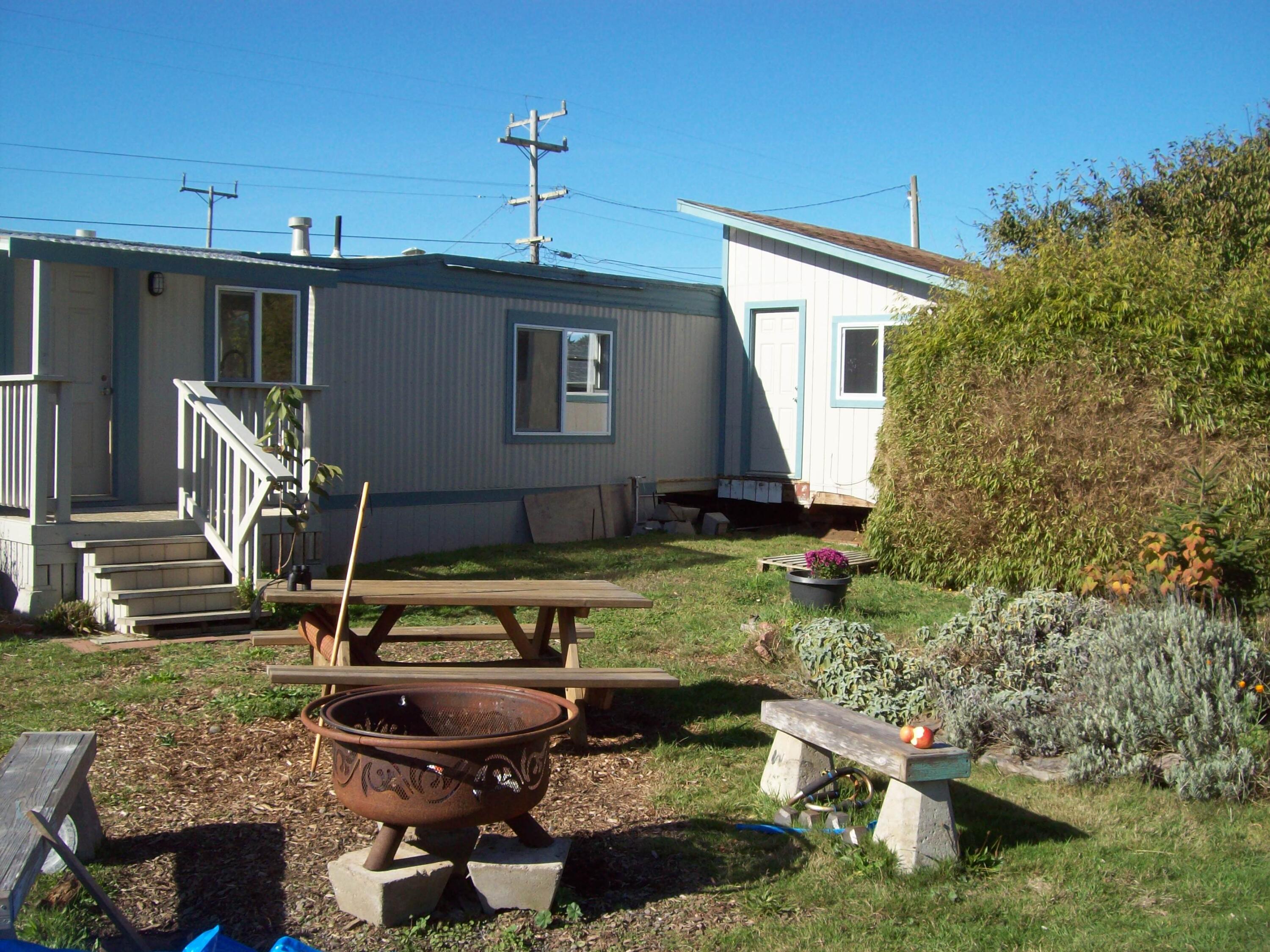1865 Ashdown Avenue, McKinleyville