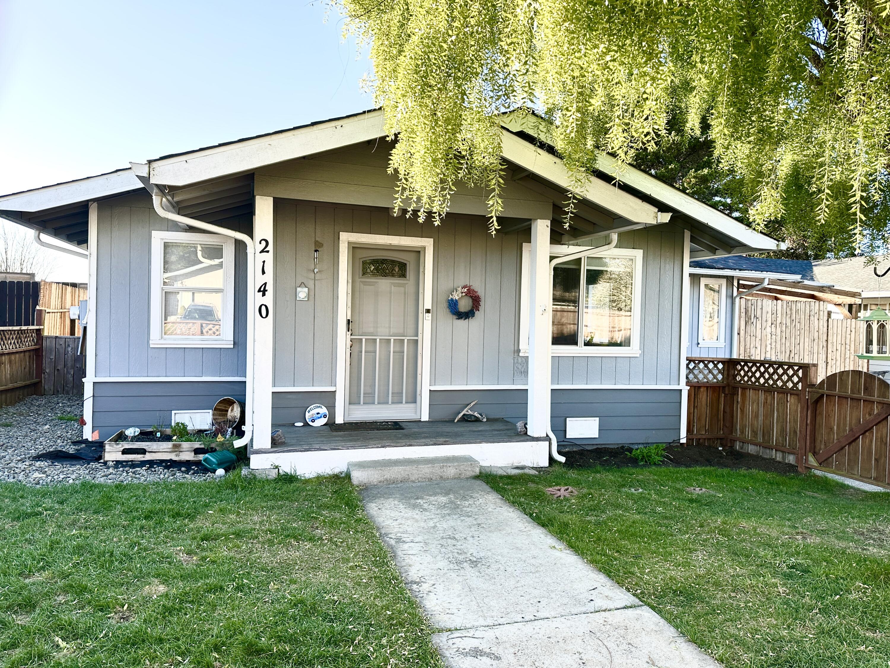 2140 Thiel Avenue, McKinleyville