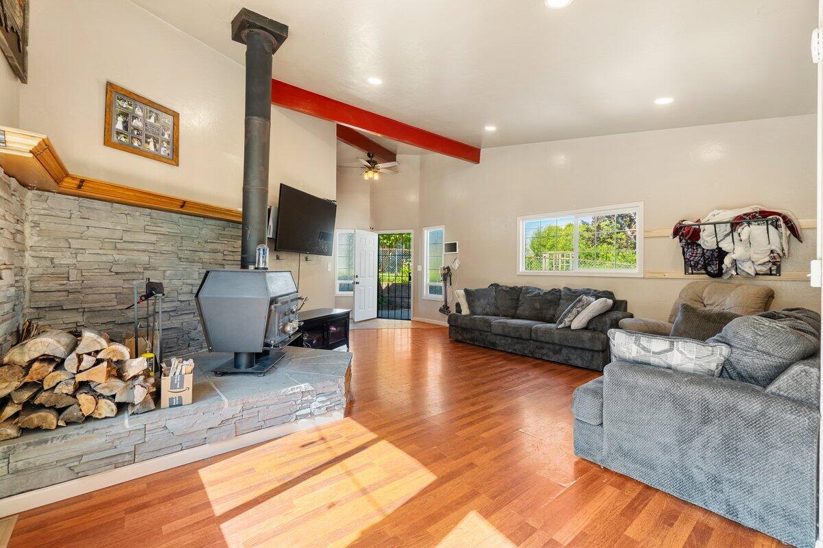 7189 Worthington Drive