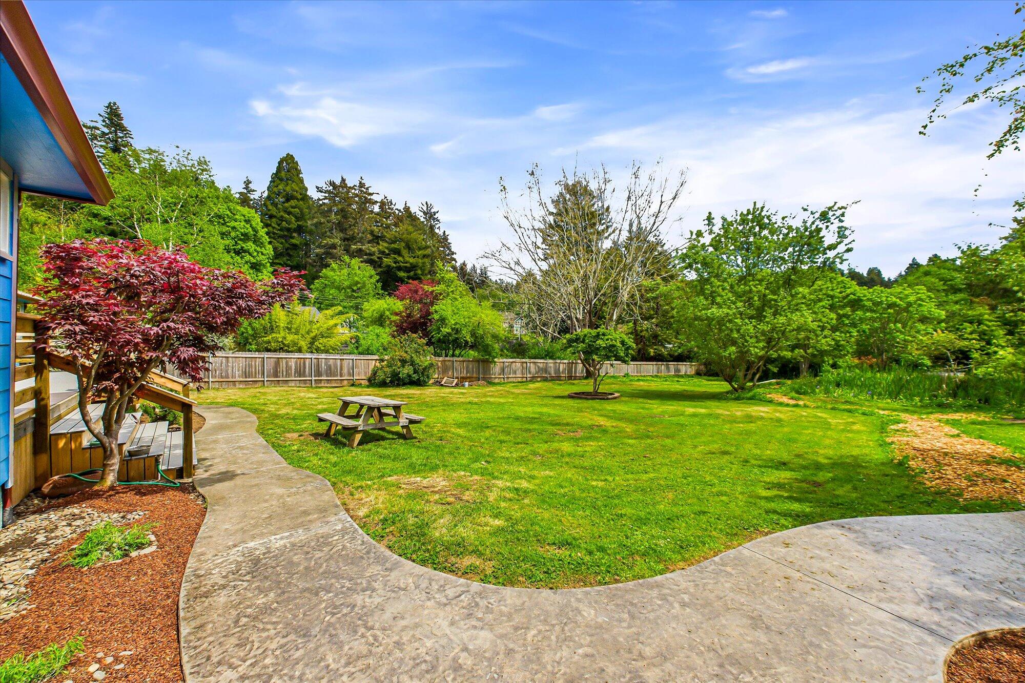 1854 Golf Course Road