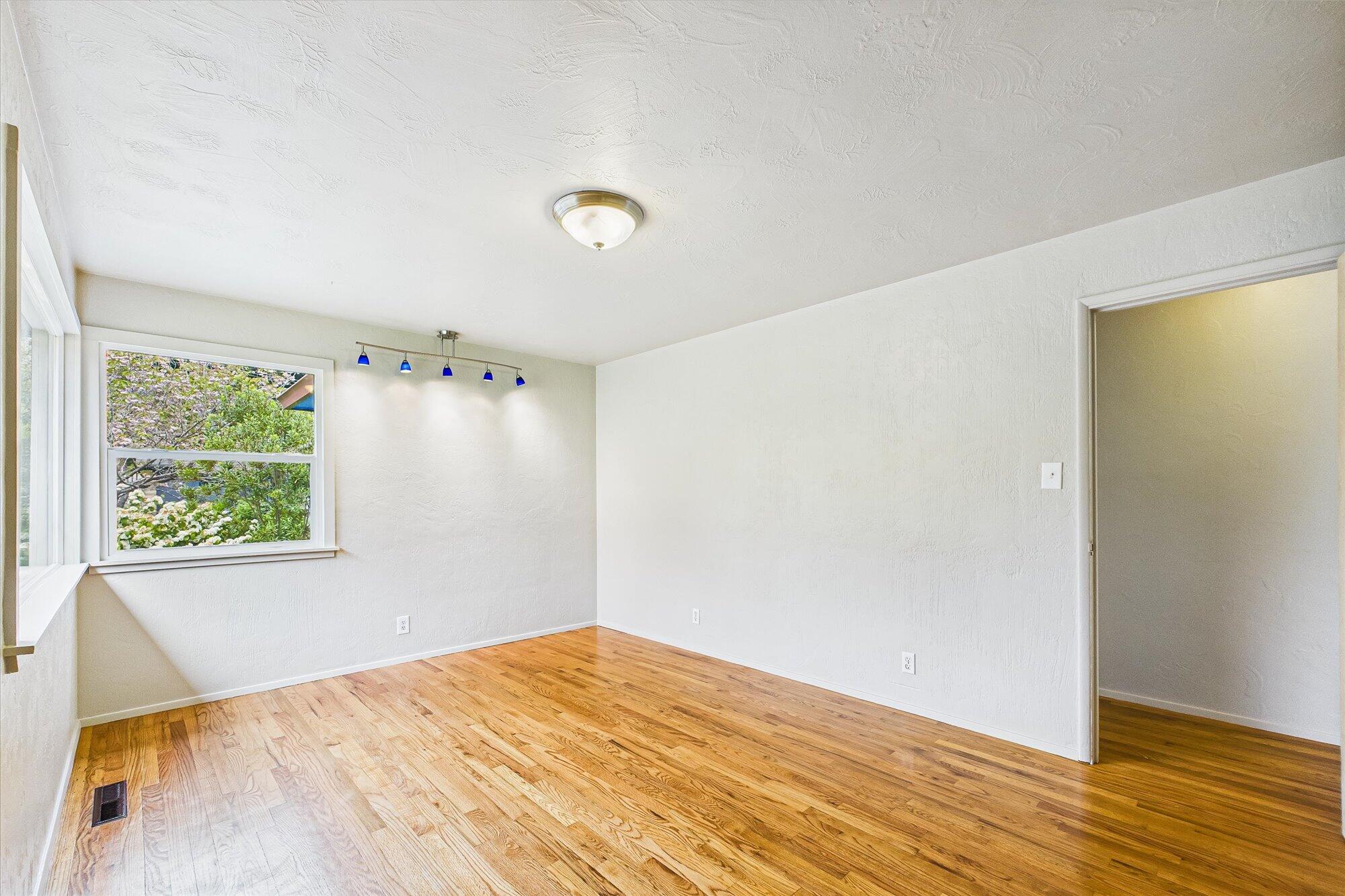 1854 Golf Course Road