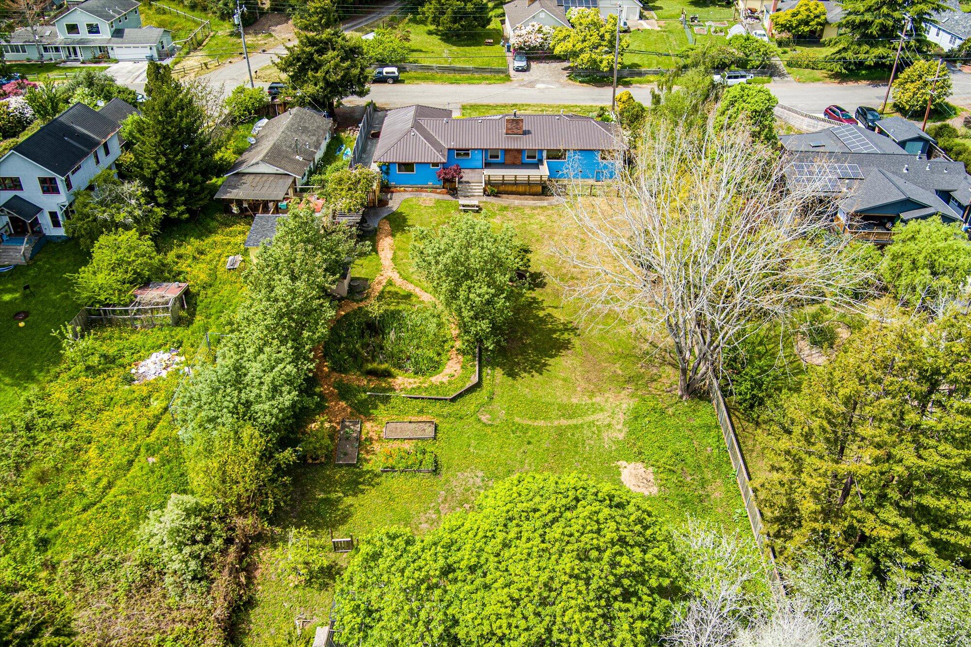 1854 Golf Course Road