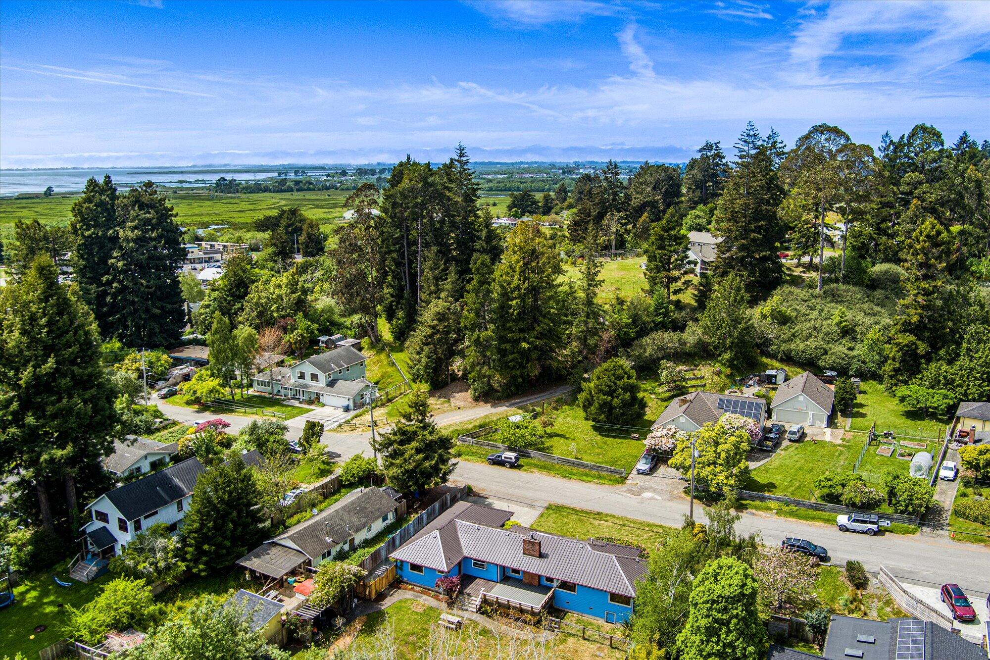 1854 Golf Course Road