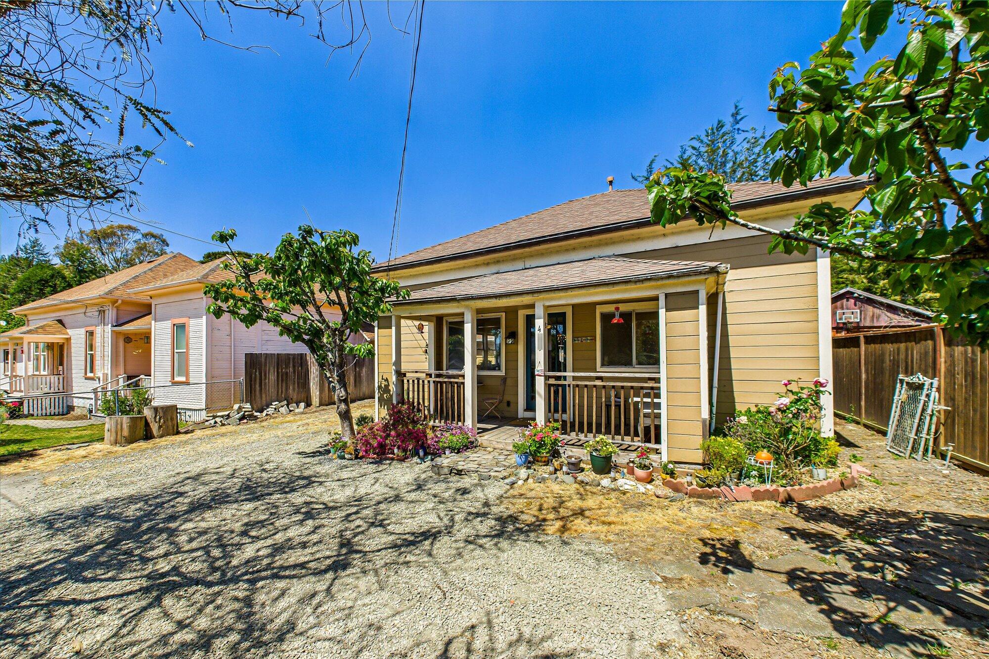 465 Blue Lake Boulevard