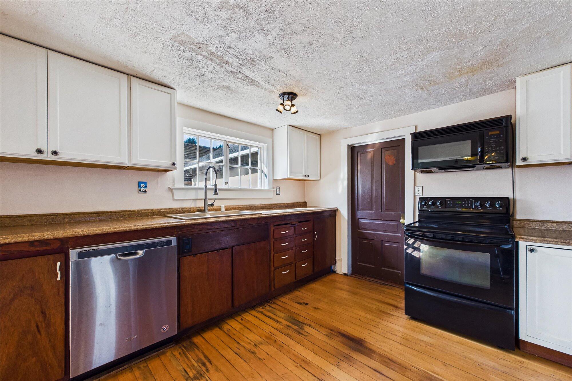 465 Blue Lake Boulevard