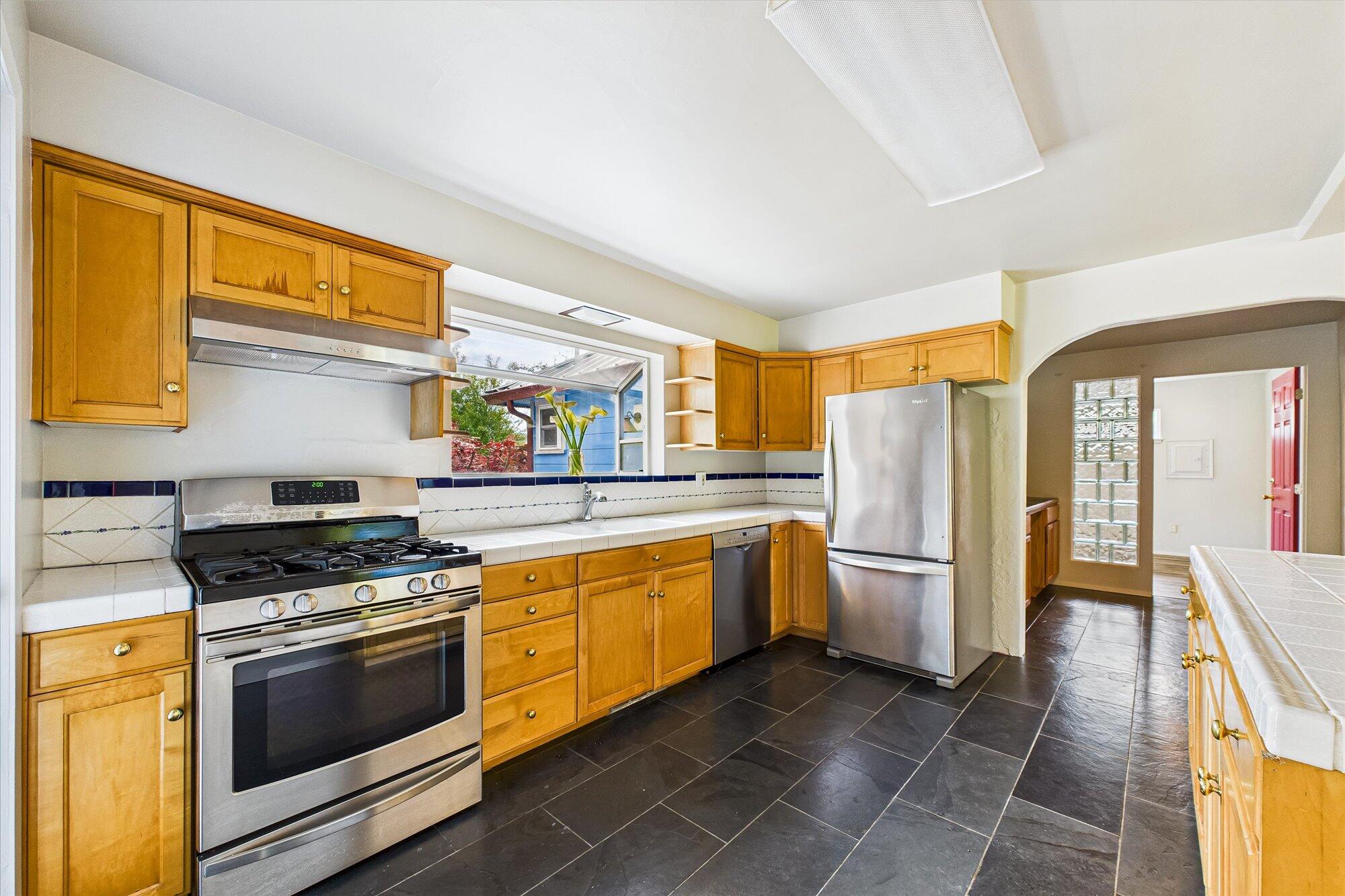 1854 Golf Course Road