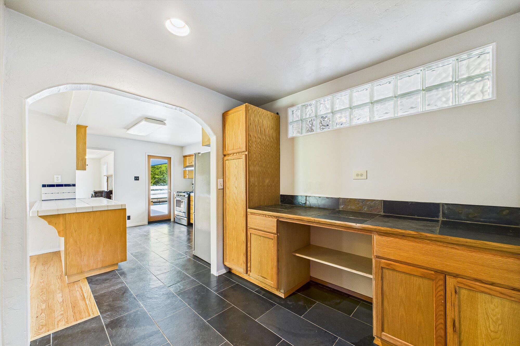 1854 Golf Course Road