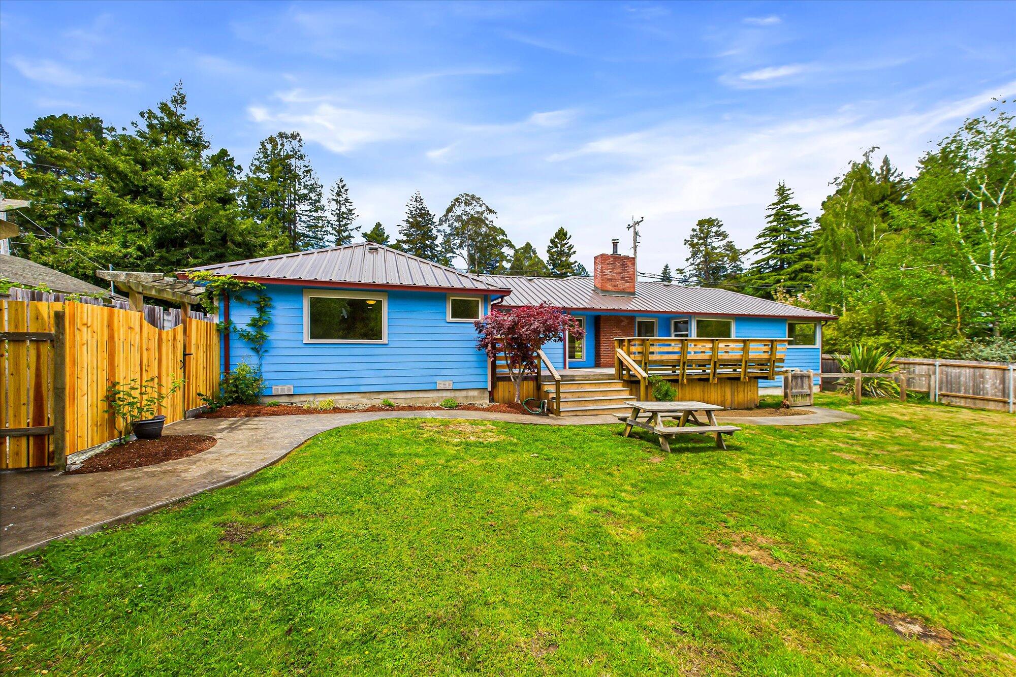 1854 Golf Course Road