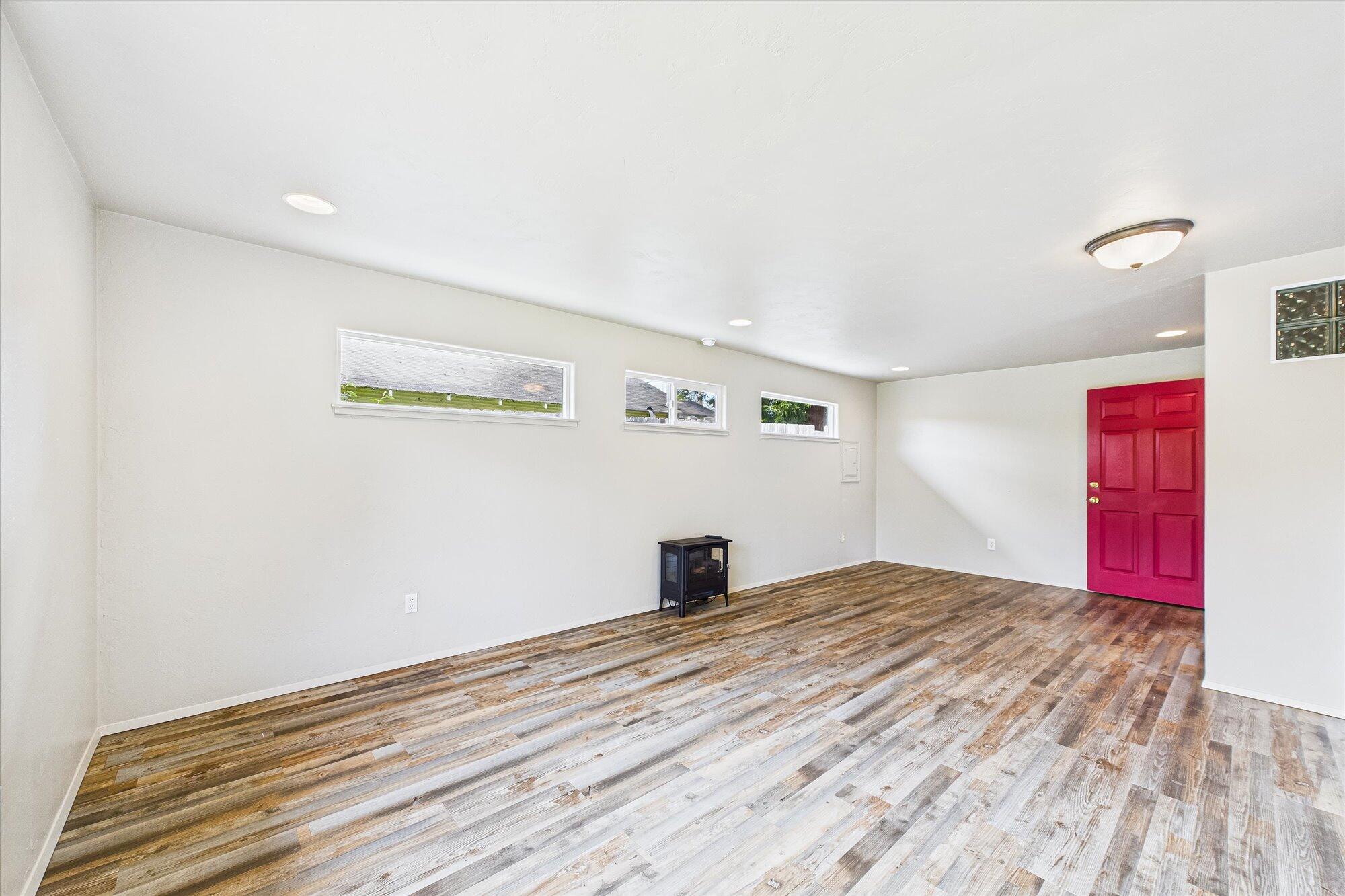 1854 Golf Course Road