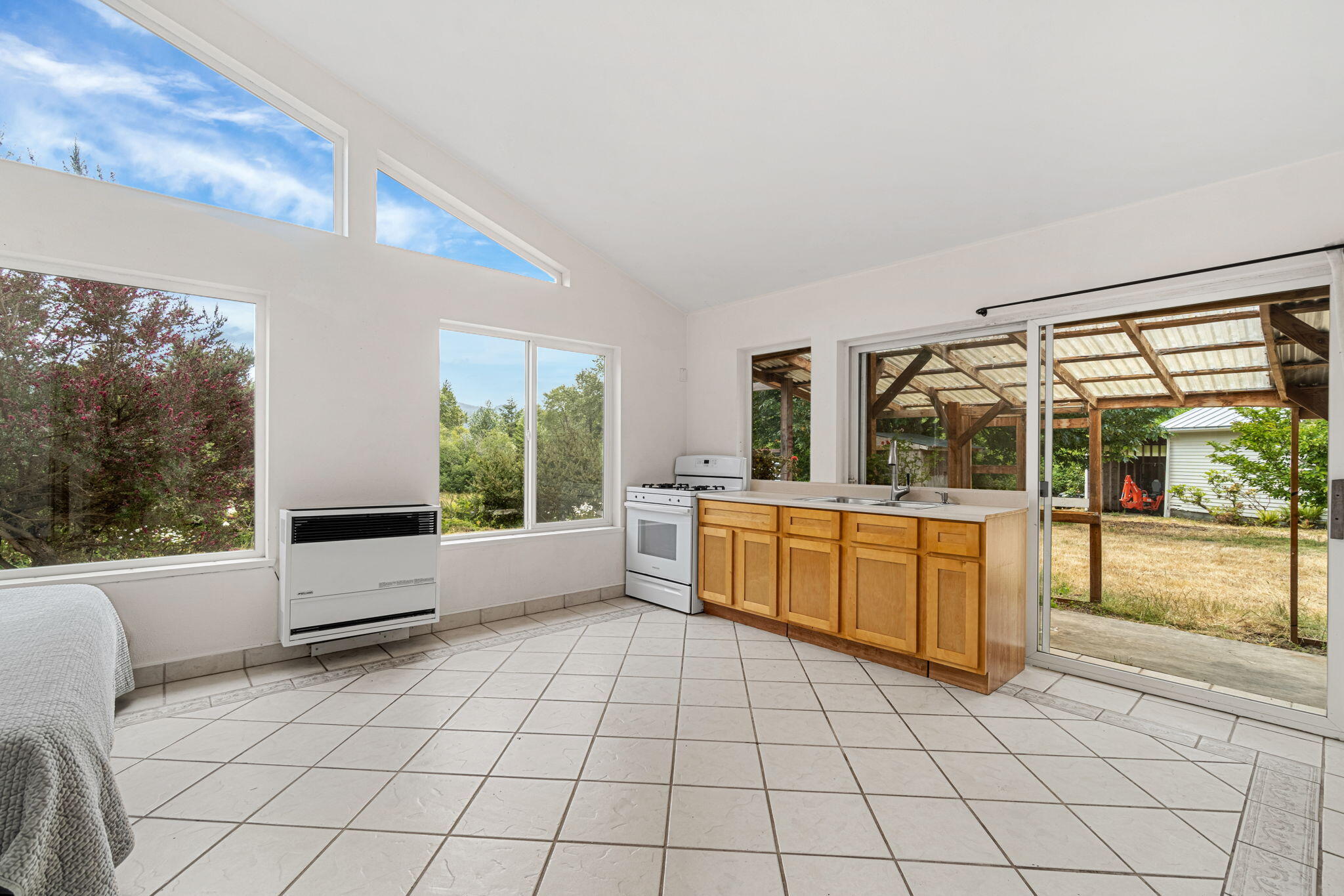 1035 Warren Creek Road