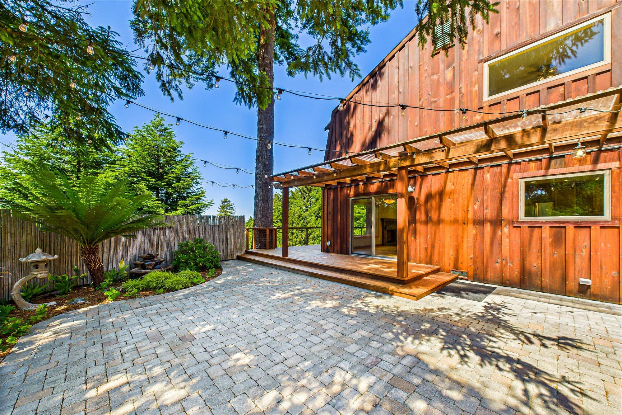 599 Tanglewood Drive