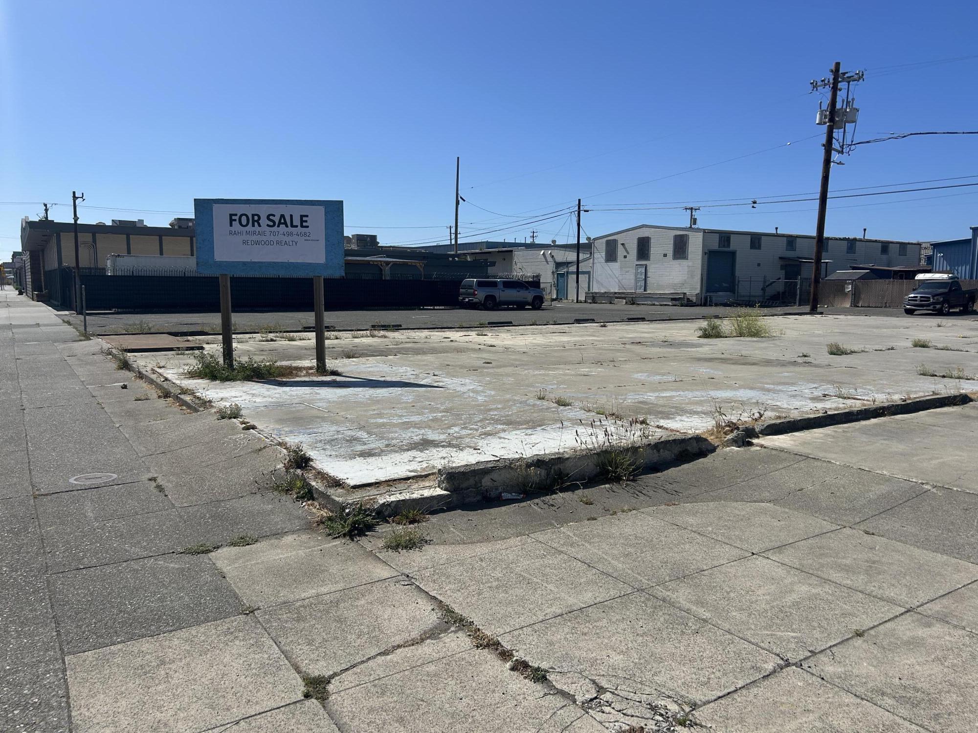 26 W Fourth Street