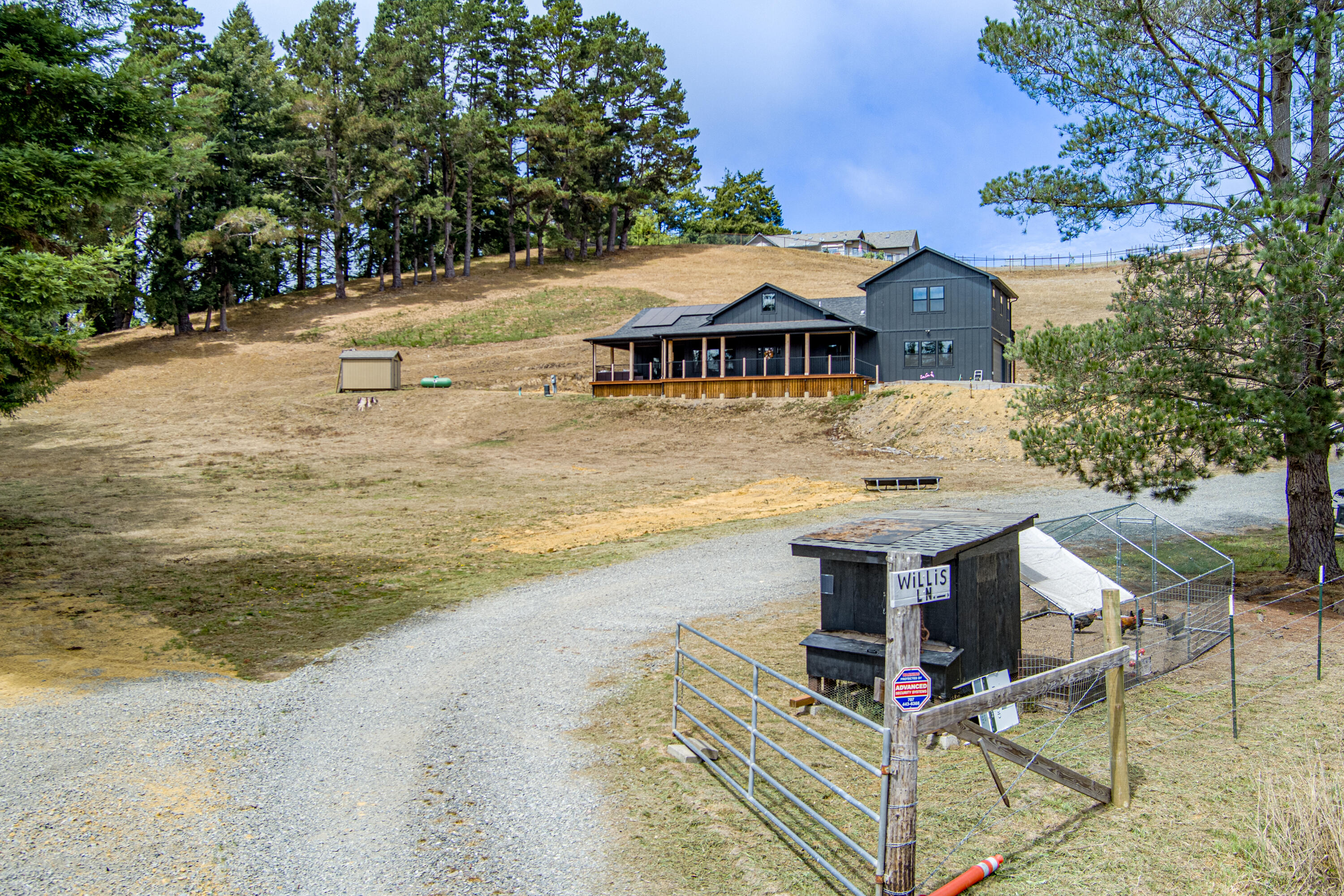 3092 Willis Lane