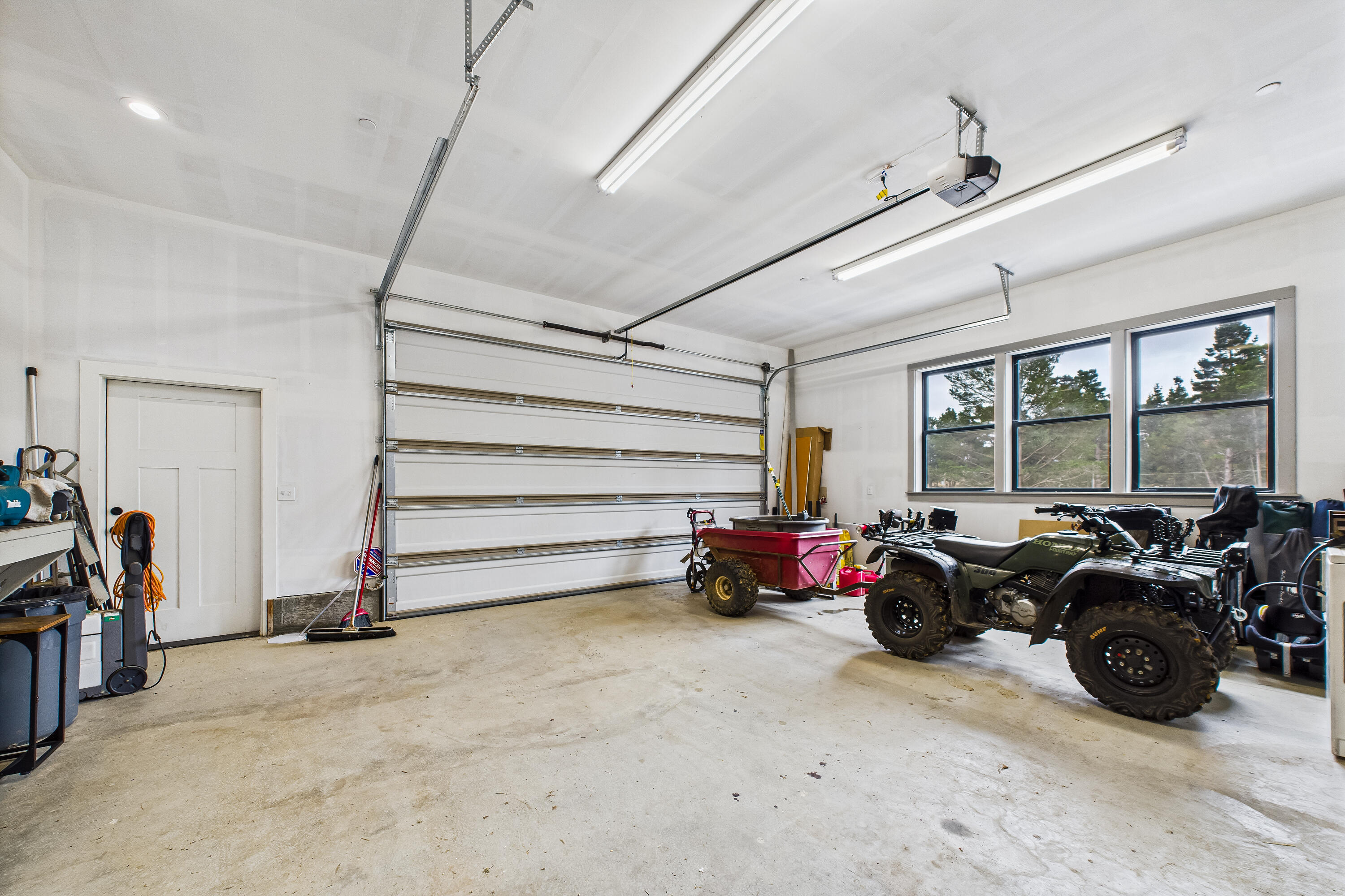 3092 Willis Lane