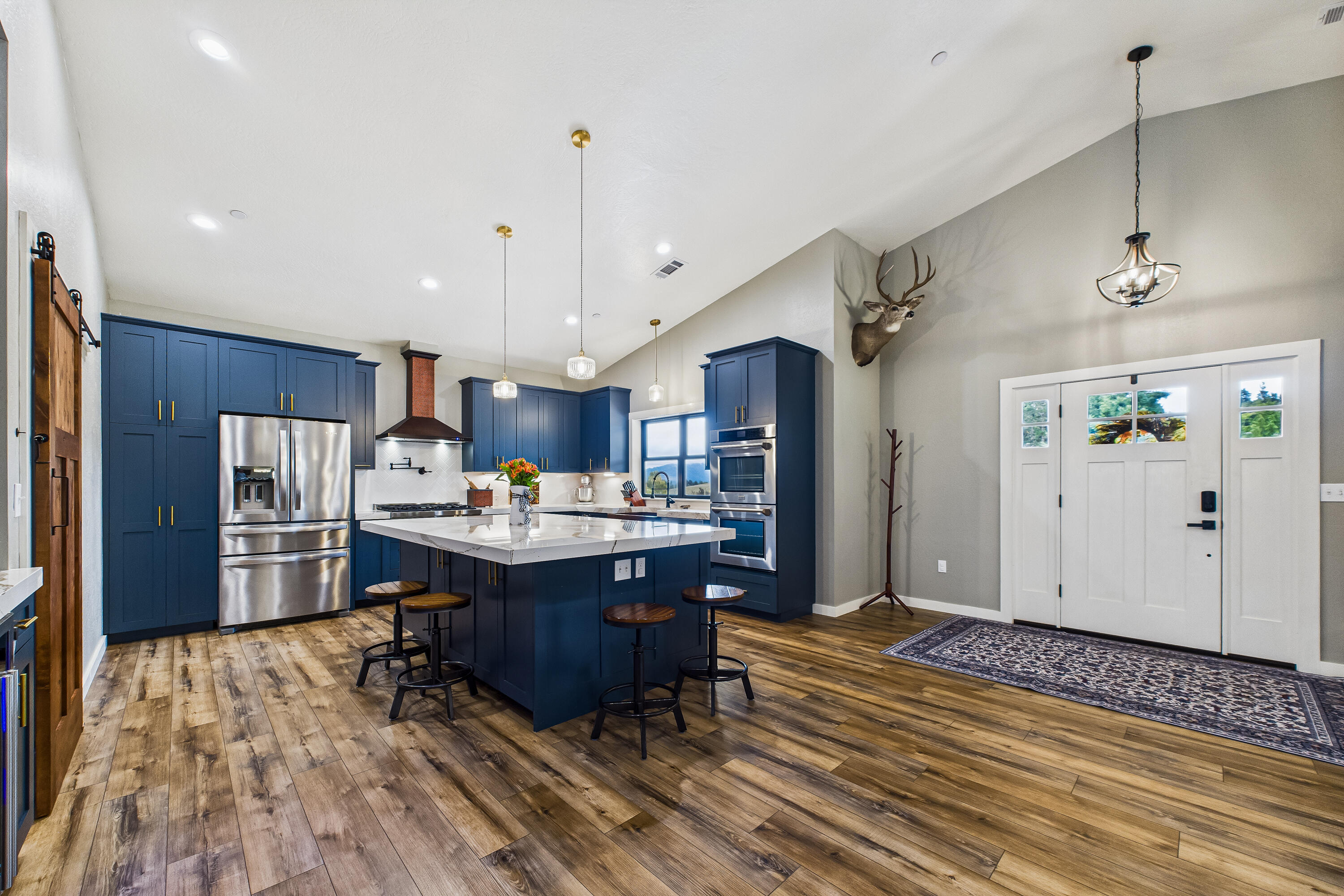 3092 Willis Lane