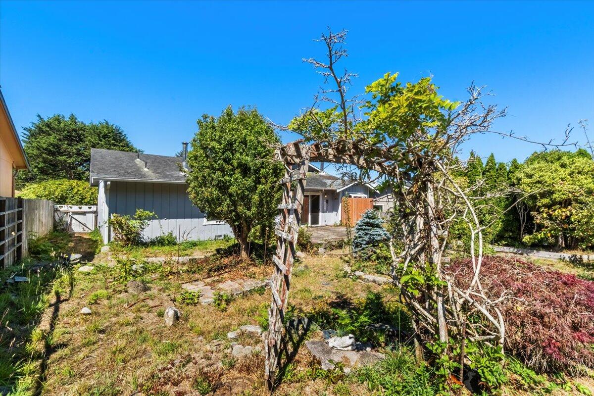 6305 Pryor Street