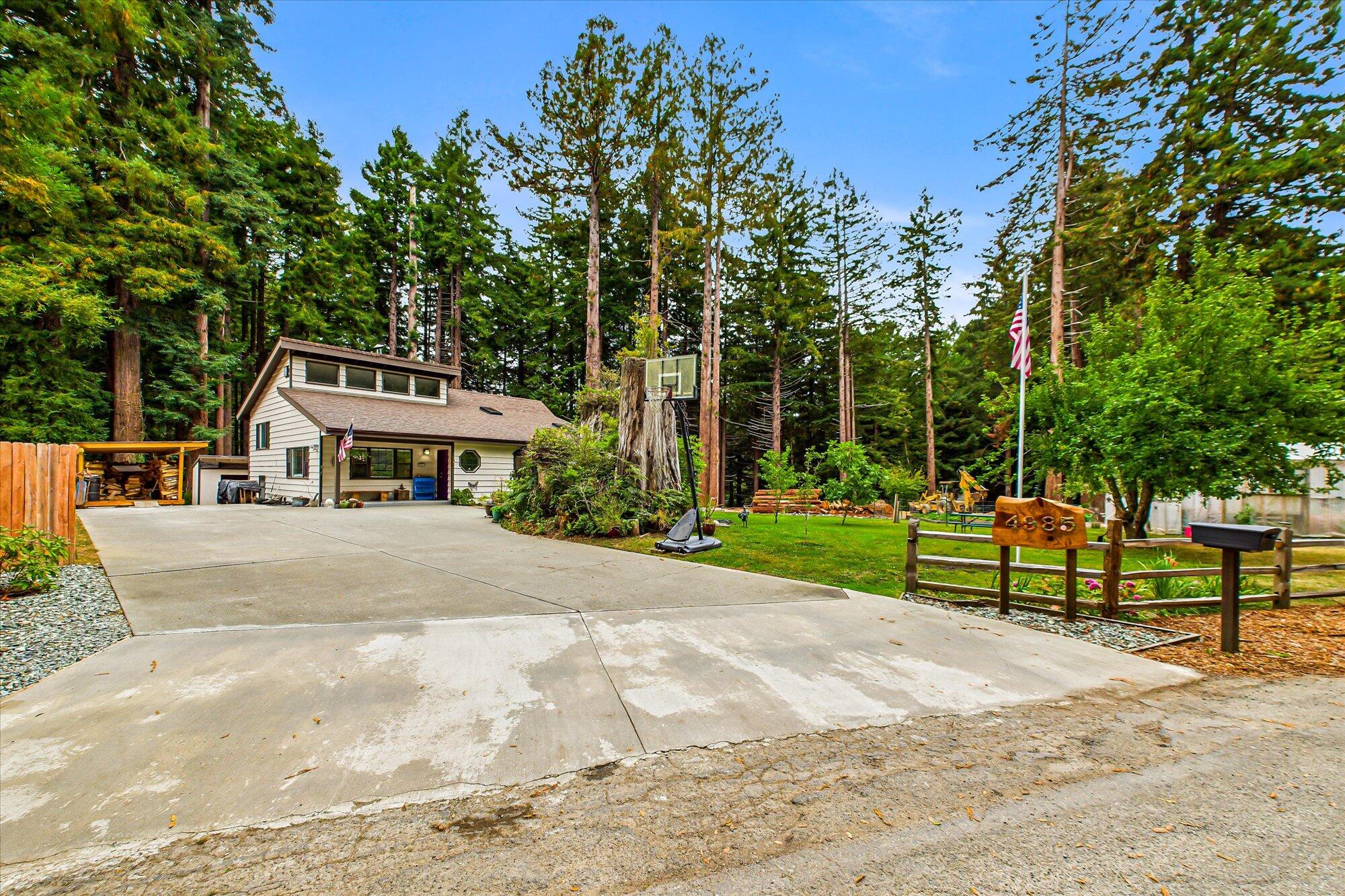 4985 Cummings Road
