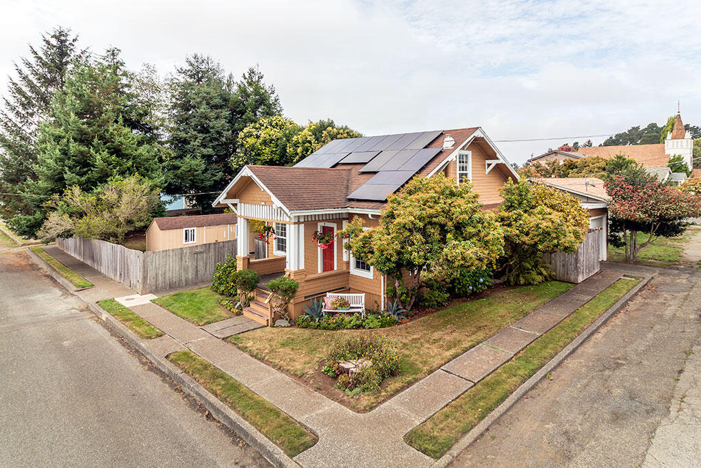 471 Prospect Avenue