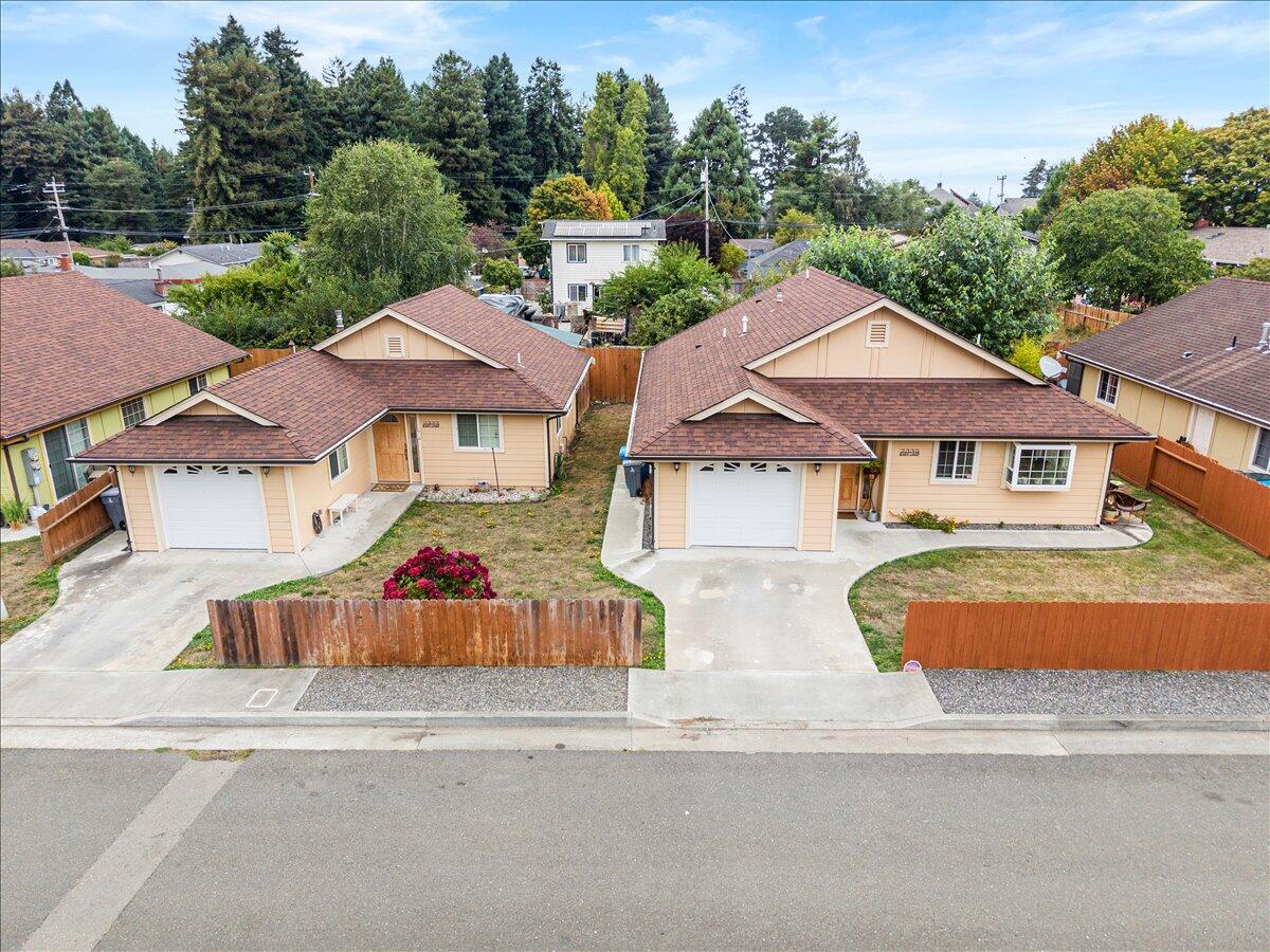 2335 Lindy Lane
