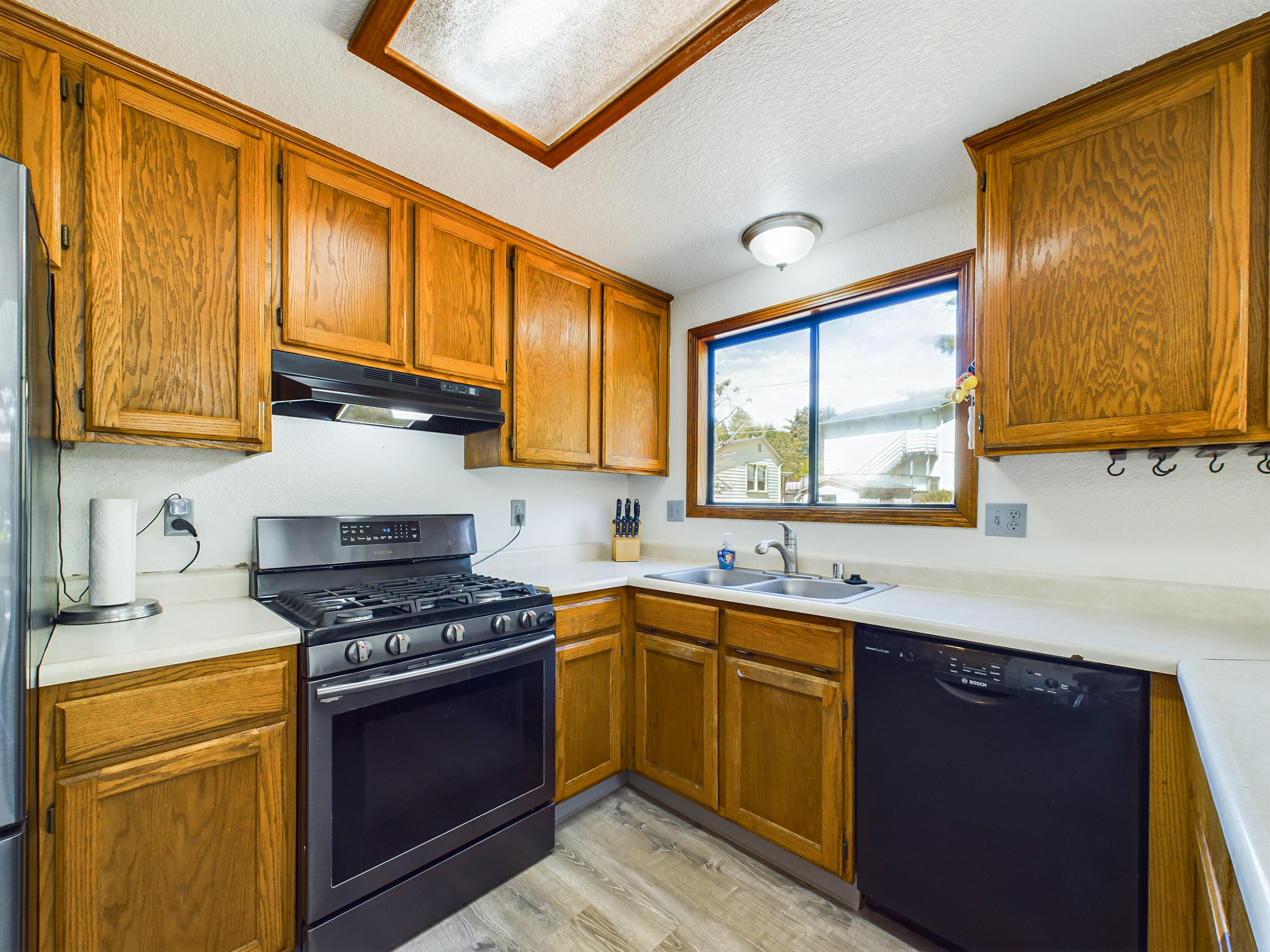2395 Meadow Court, McKinleyville