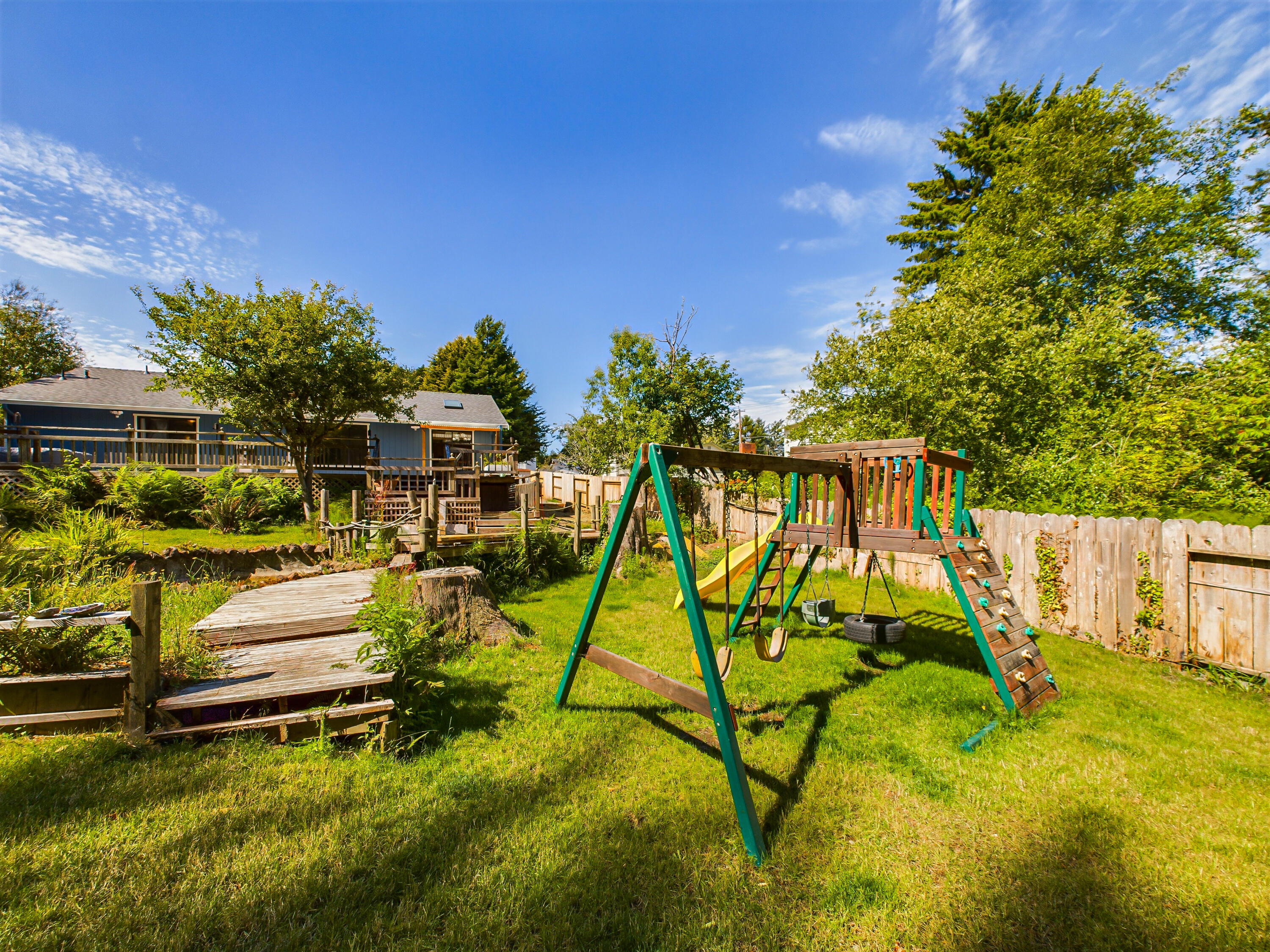 2395 Meadow Court, McKinleyville