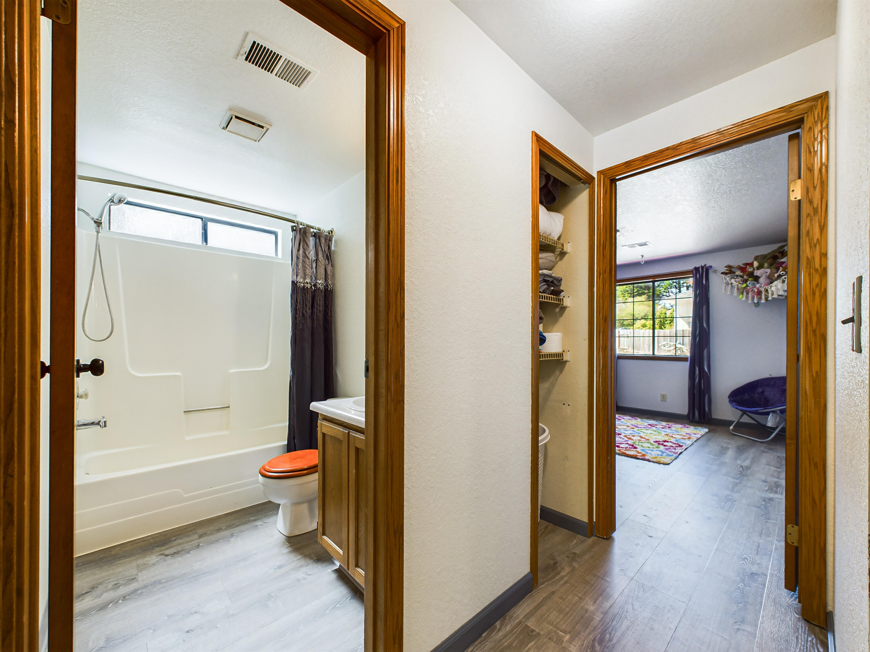 2395 Meadow Court, McKinleyville