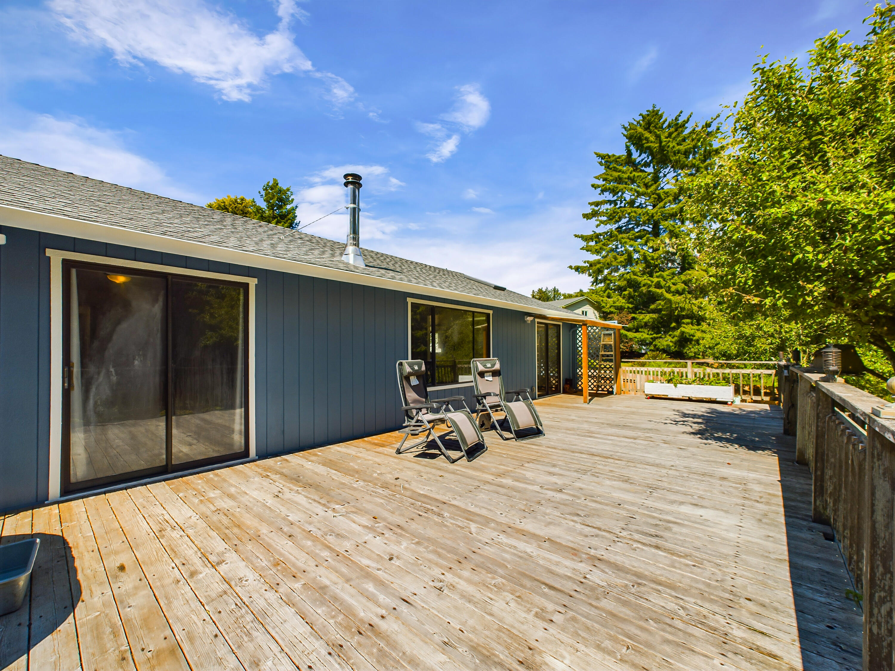 2395 Meadow Court, McKinleyville