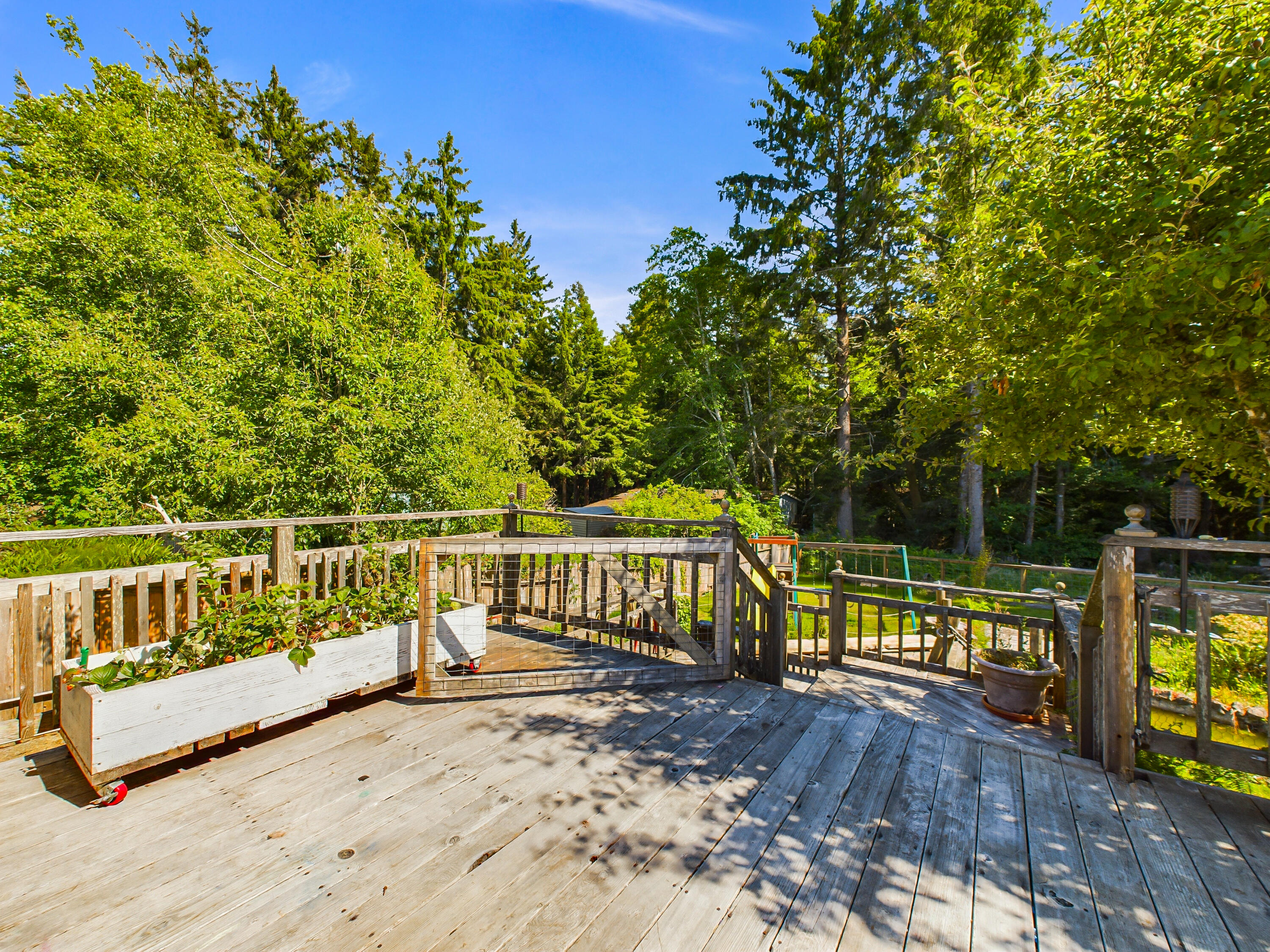 2395 Meadow Court, McKinleyville