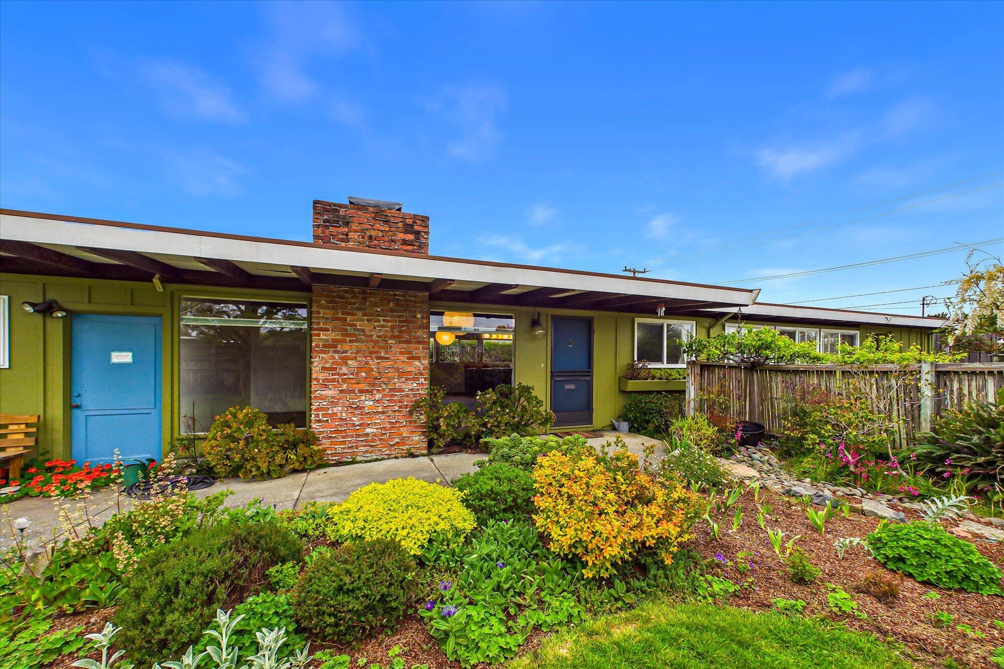 1981 Forest Lake Drive