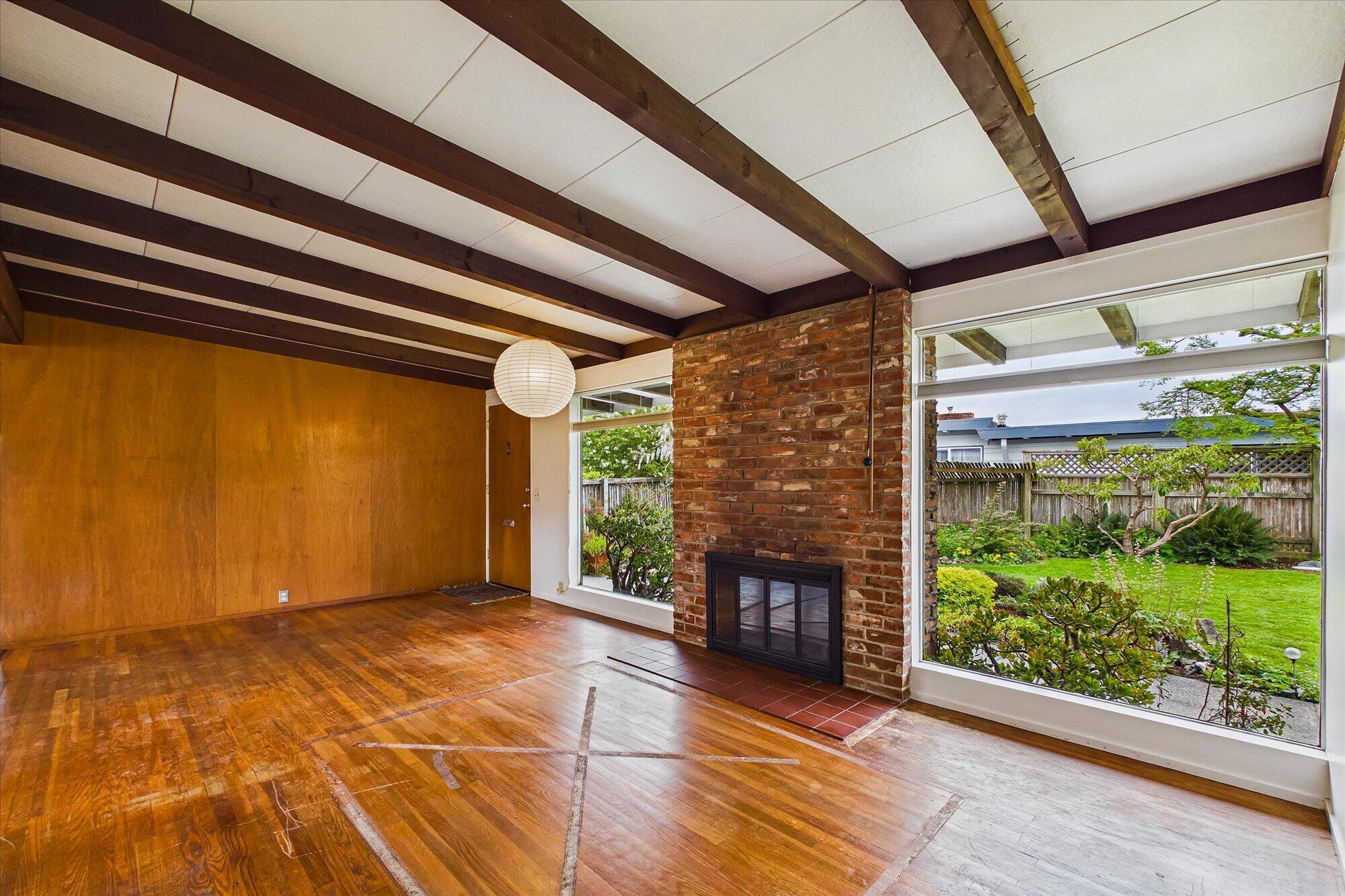 1981 Forest Lake Drive