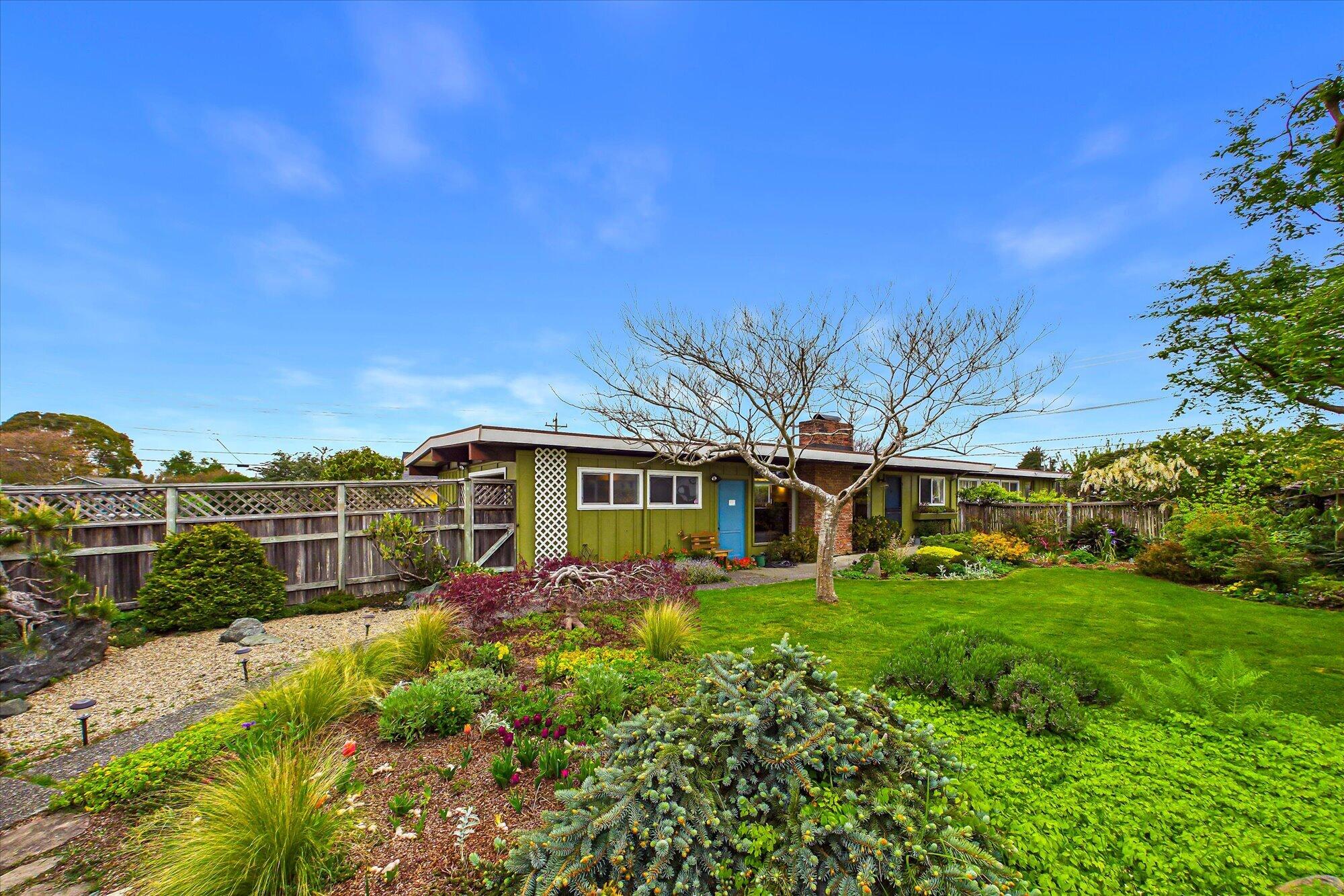 1981 Forest Lake Drive