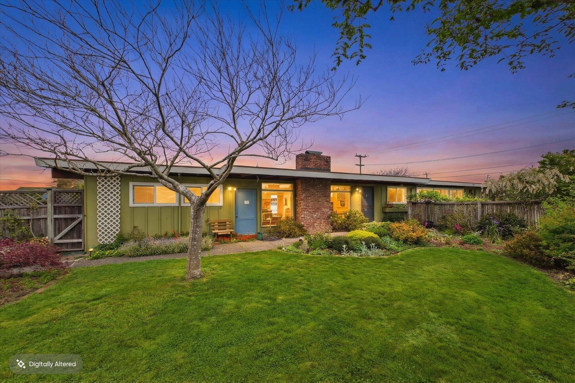 1981 Forest Lake Drive
