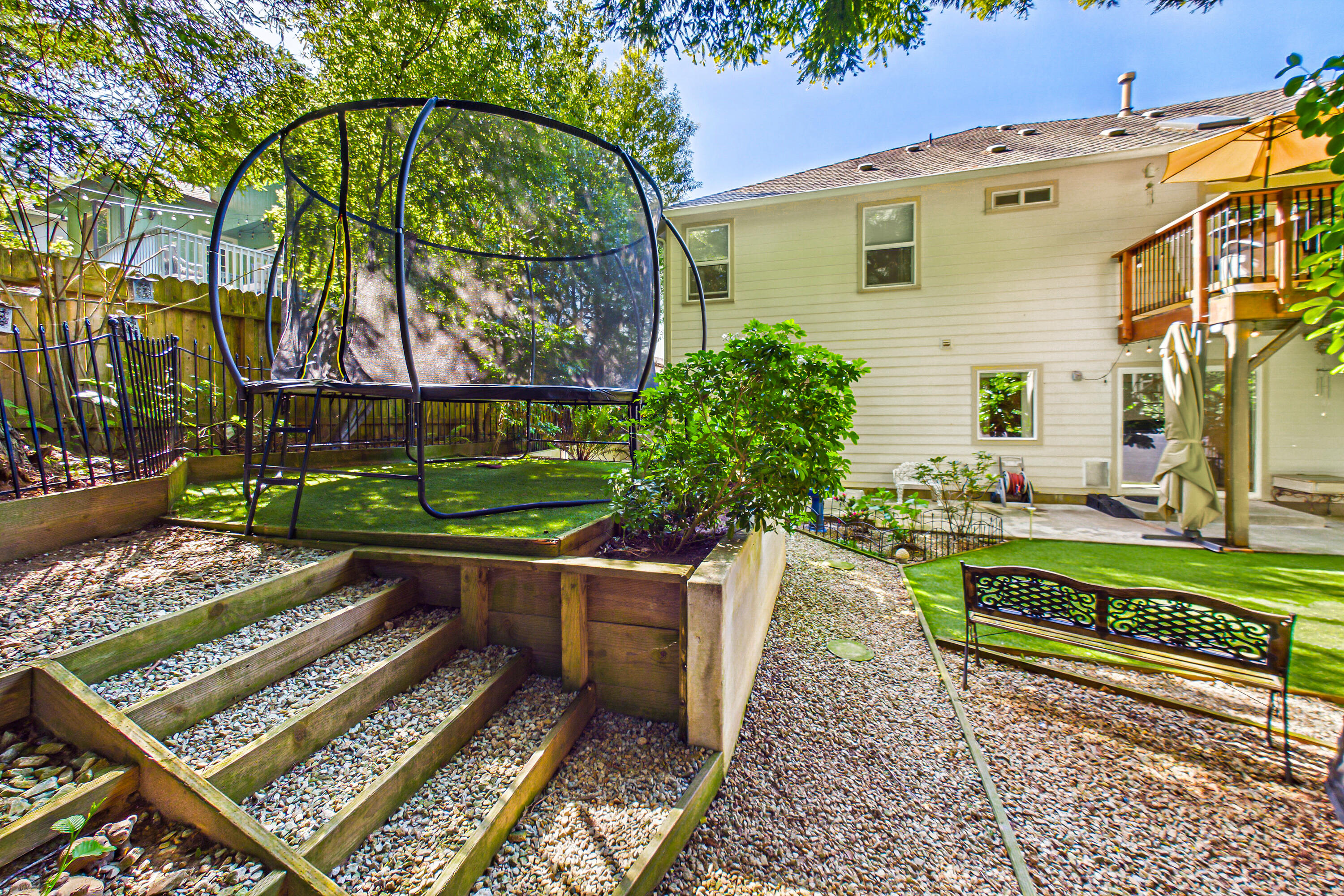 2105 Ardagh Court