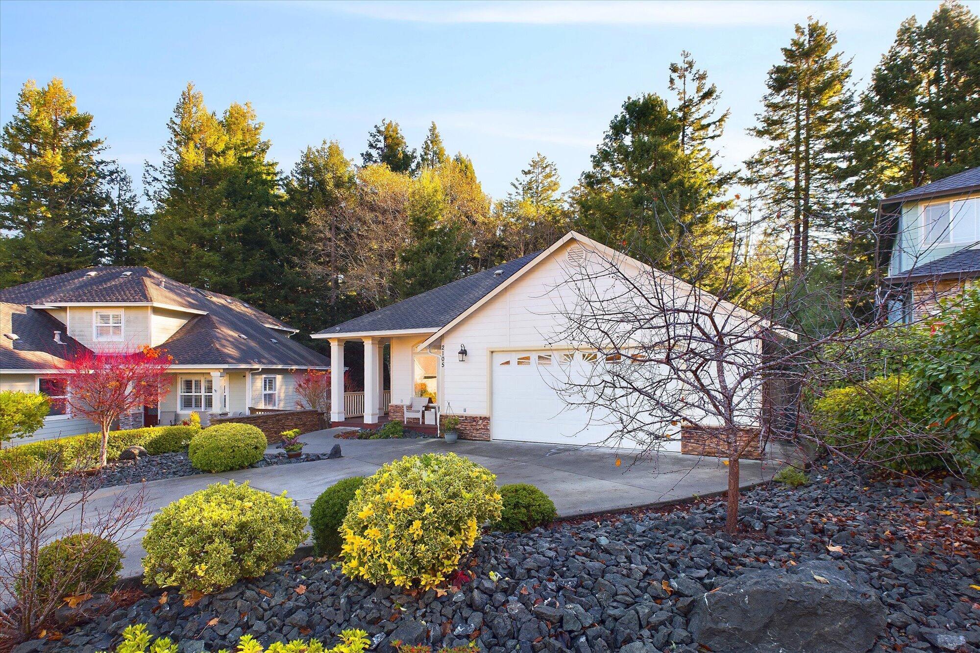 2105 Ardagh Court