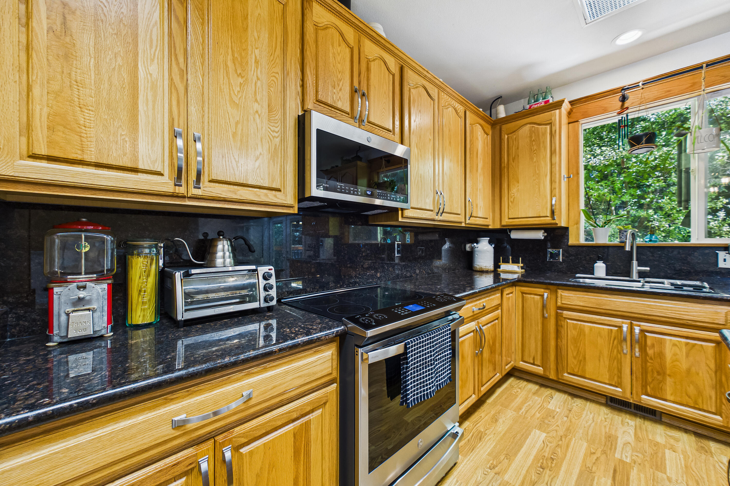 2105 Ardagh Court