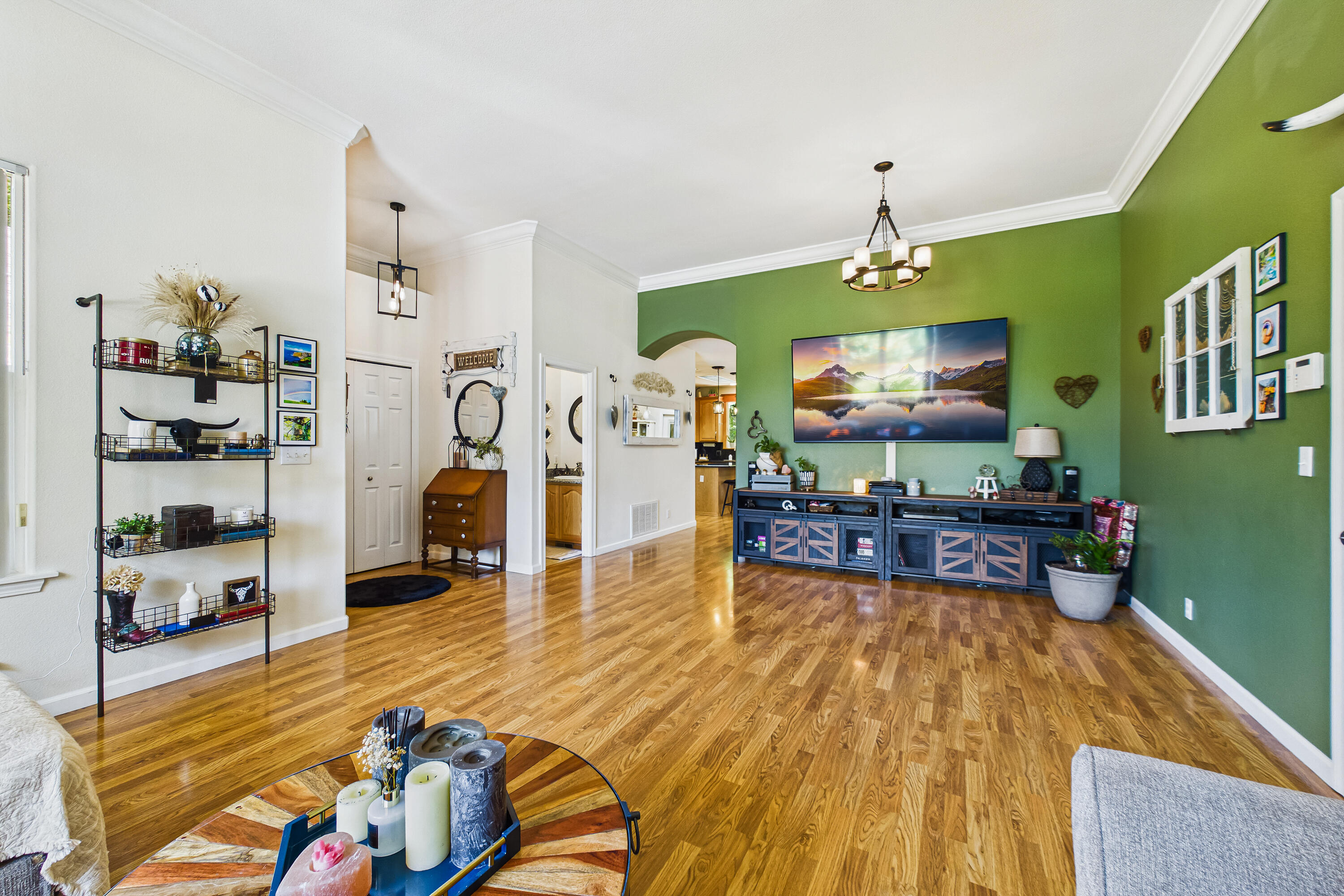 2105 Ardagh Court