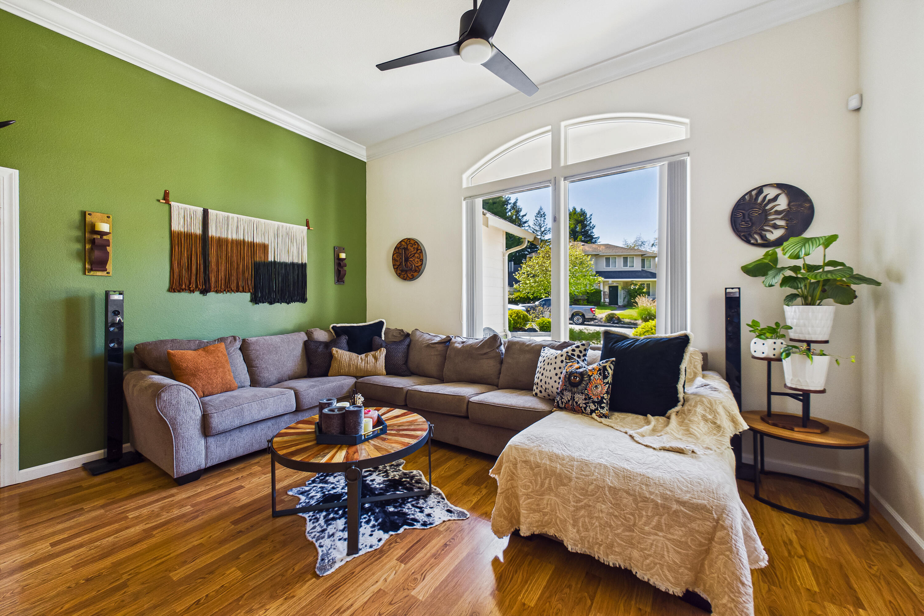 2105 Ardagh Court