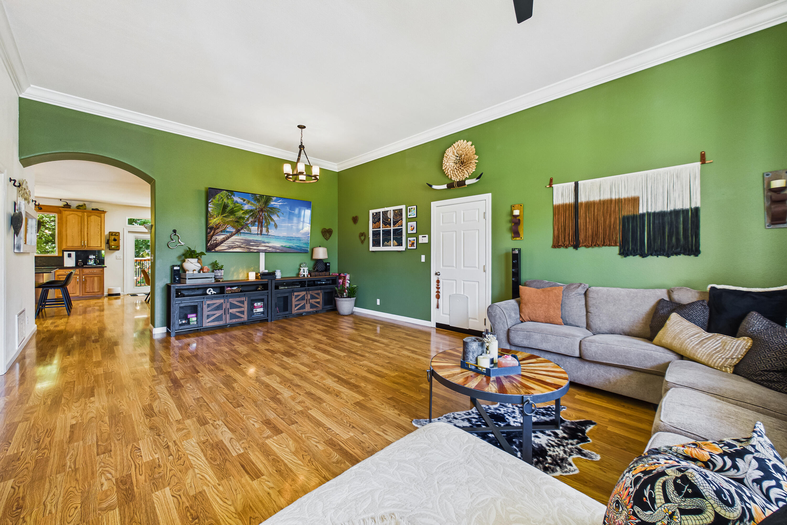 2105 Ardagh Court
