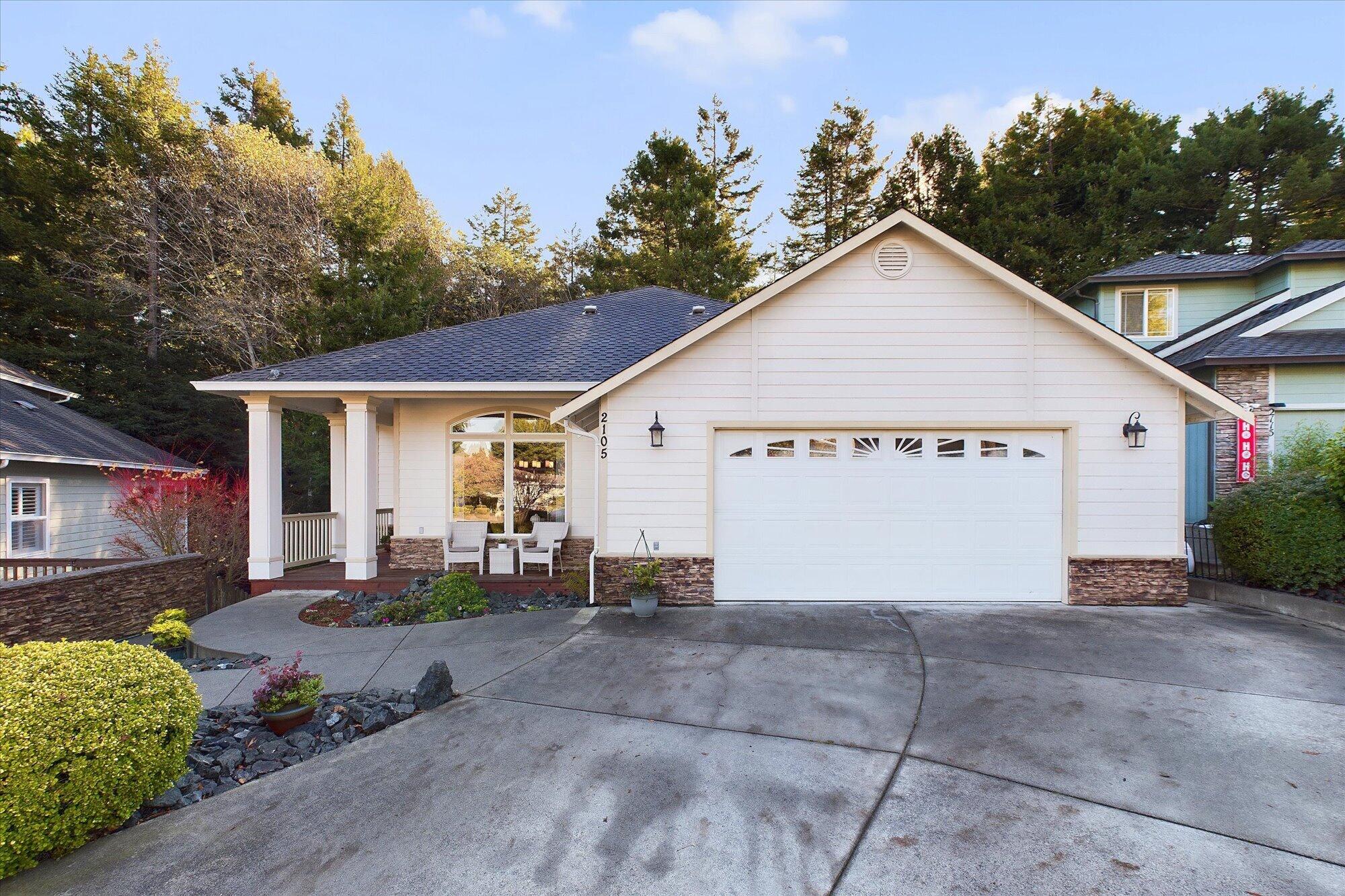 2105 Ardagh Court