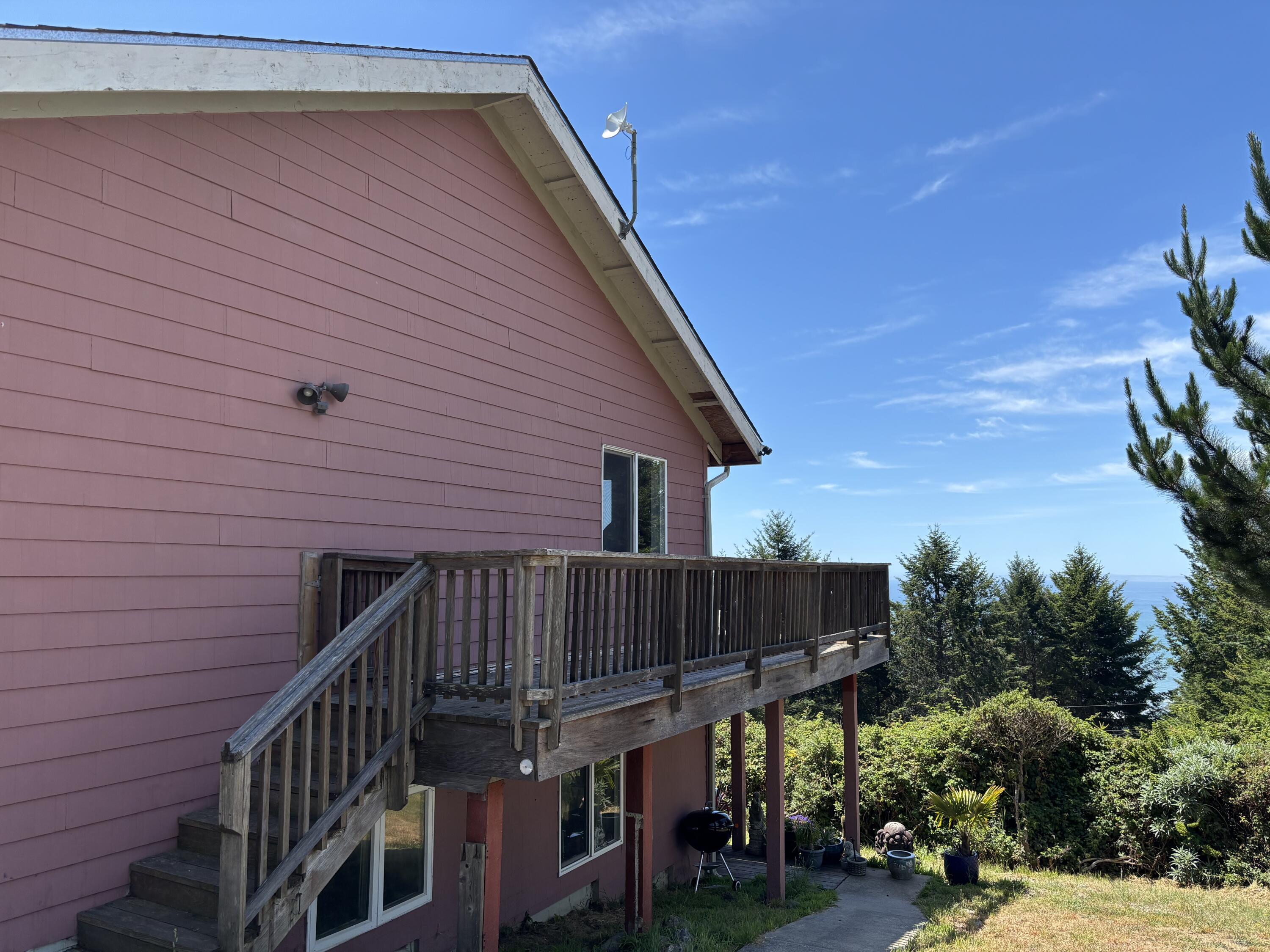 94 Sea Crest Road