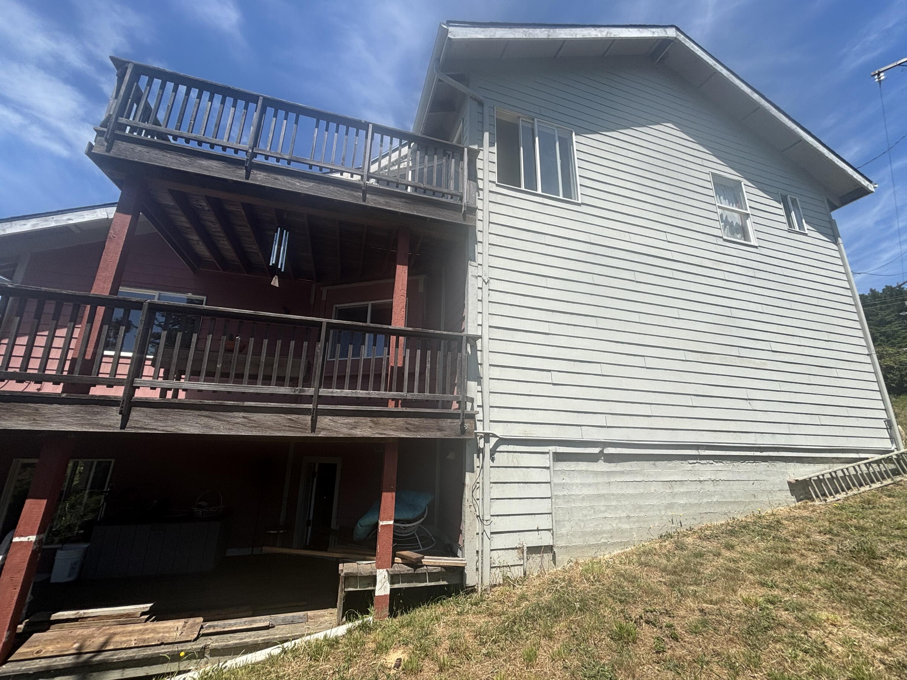 94 Sea Crest Road