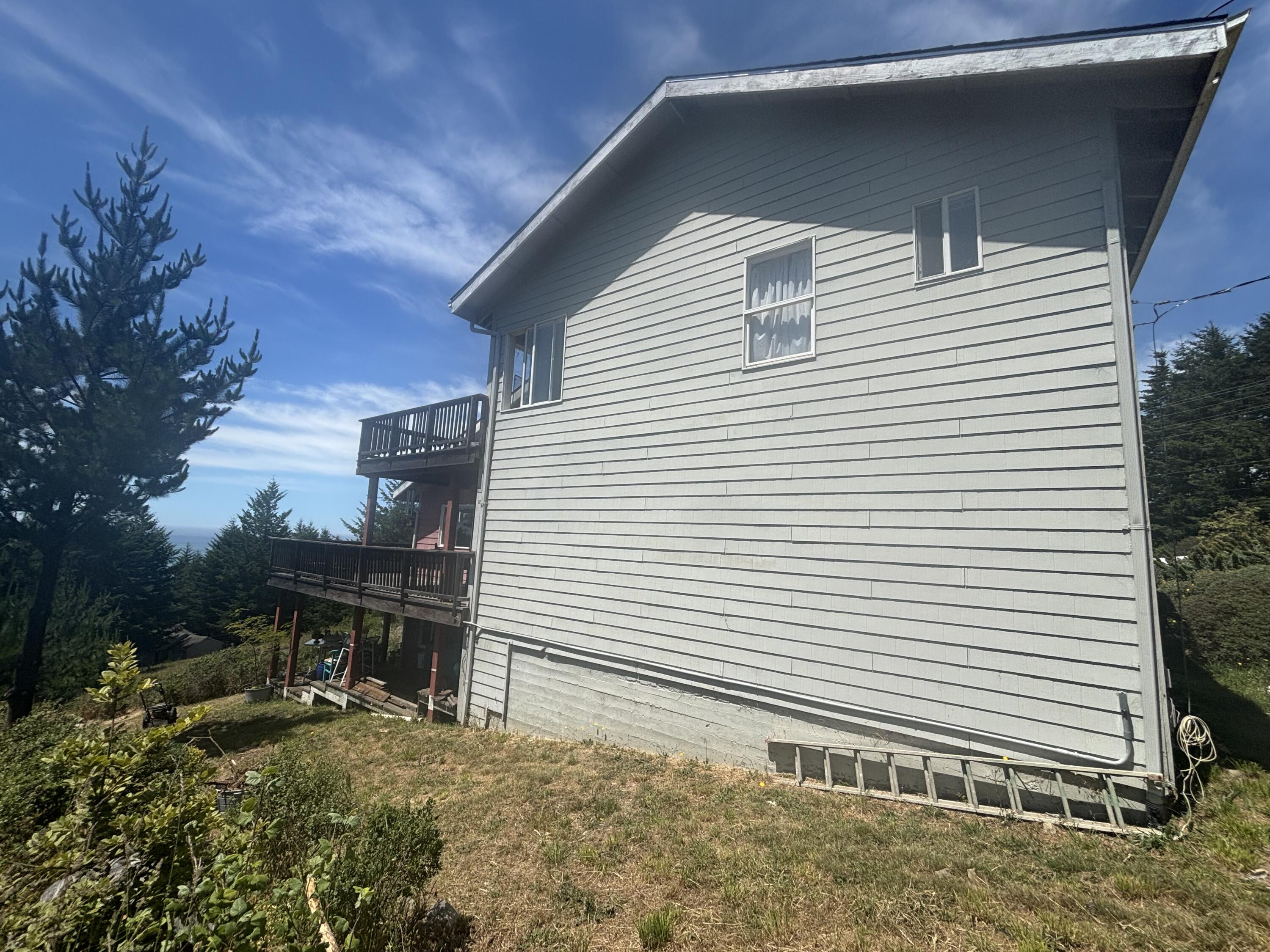 94 Sea Crest Road