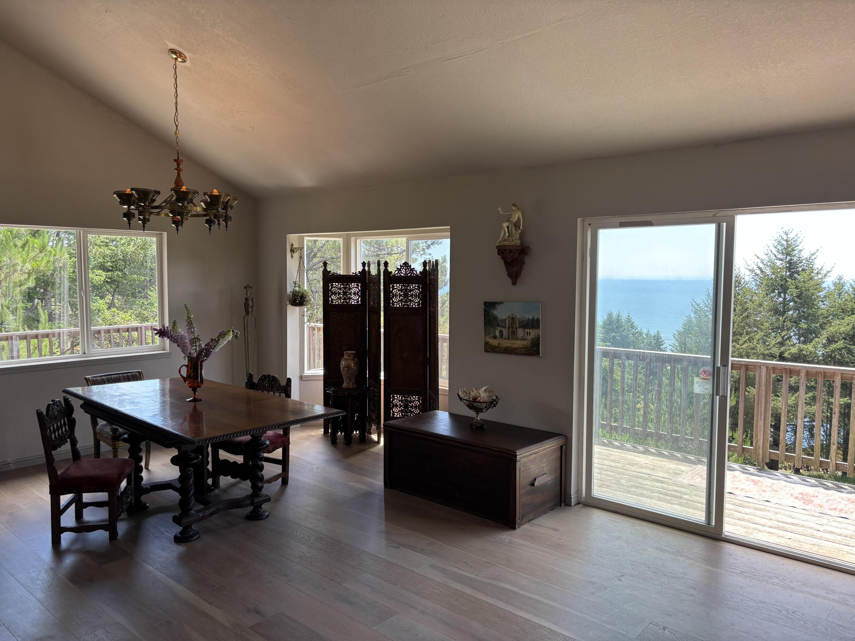 94 Sea Crest Road