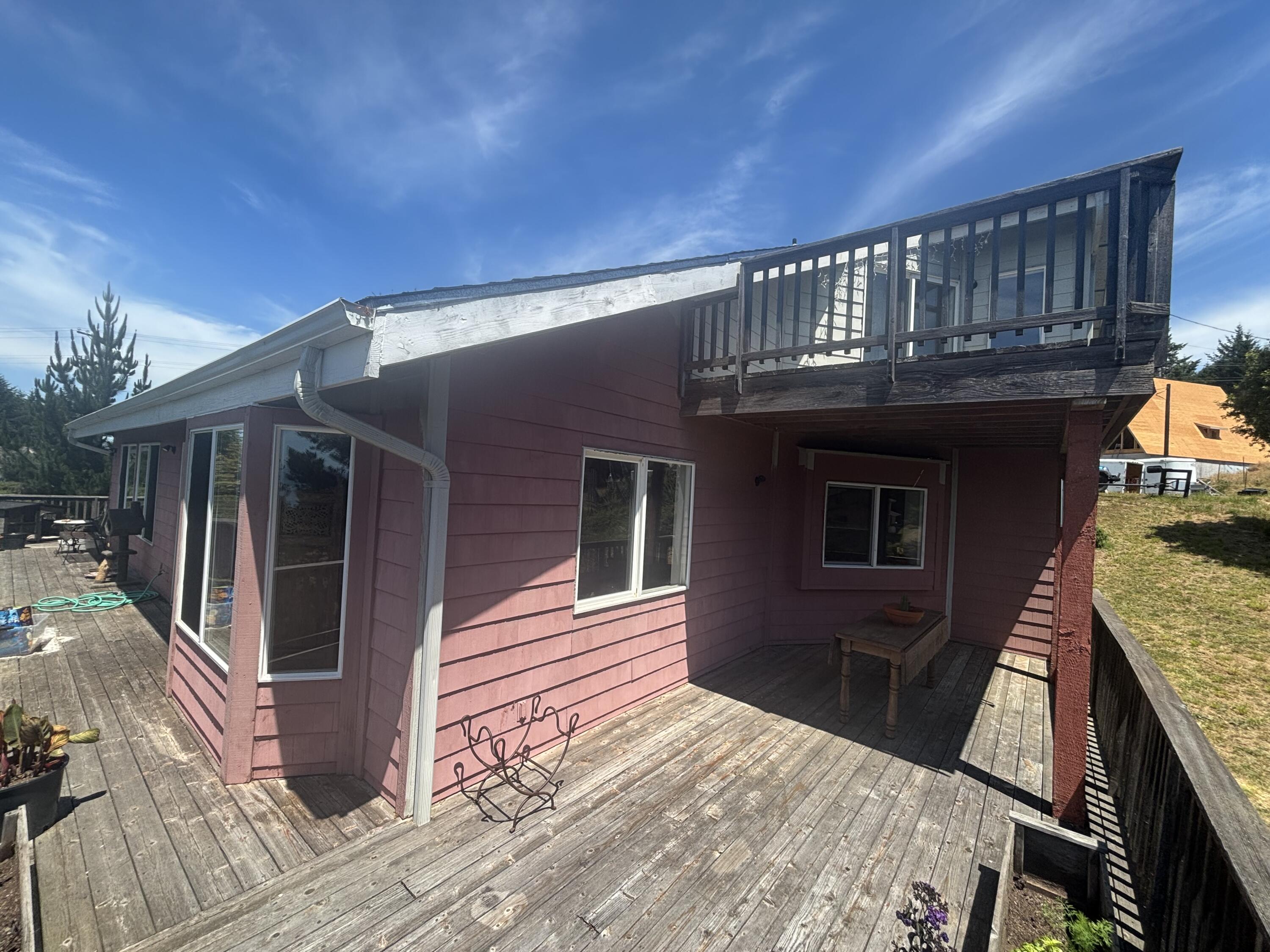 94 Sea Crest Road