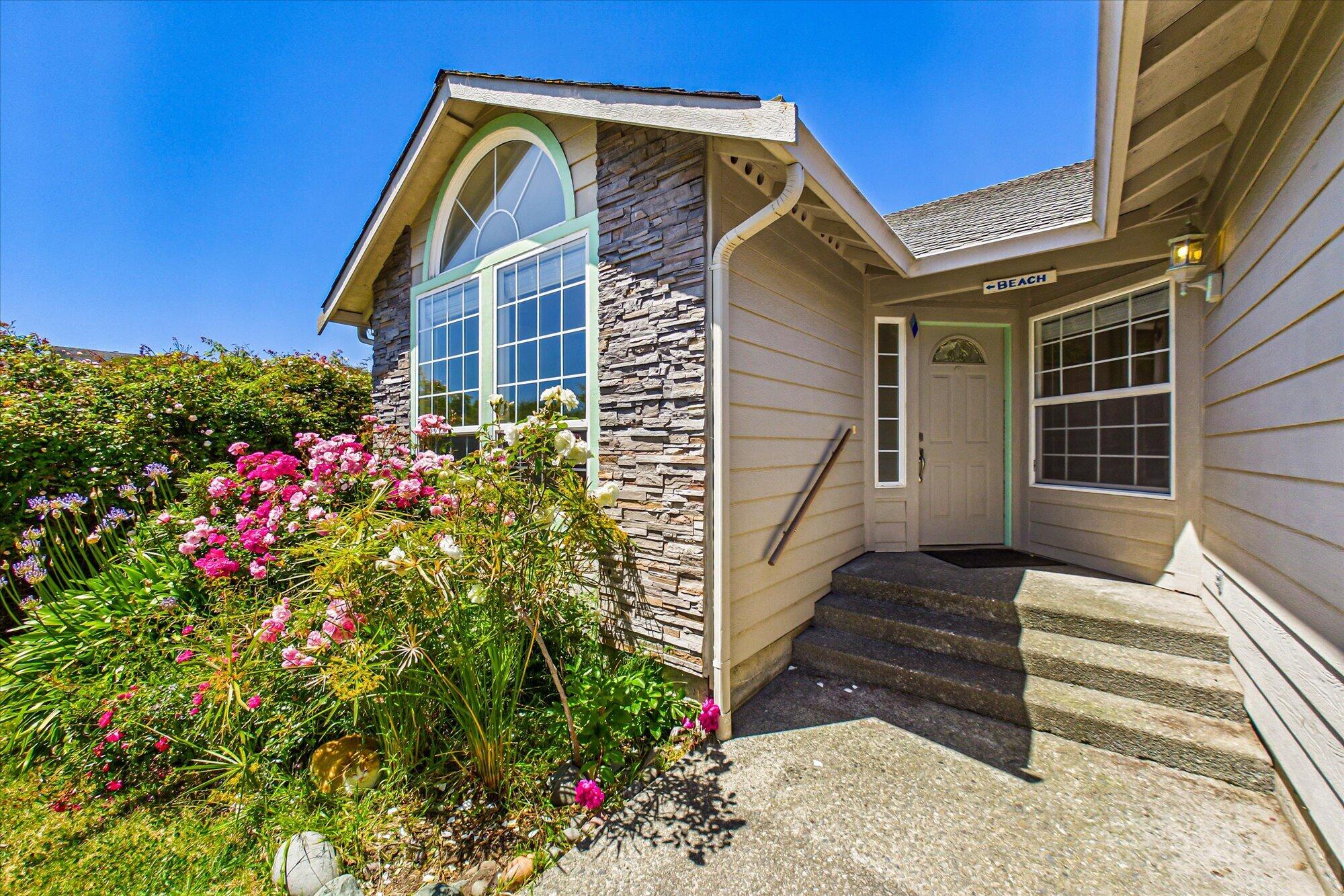 1251 Silverado Avenue, McKinleyville