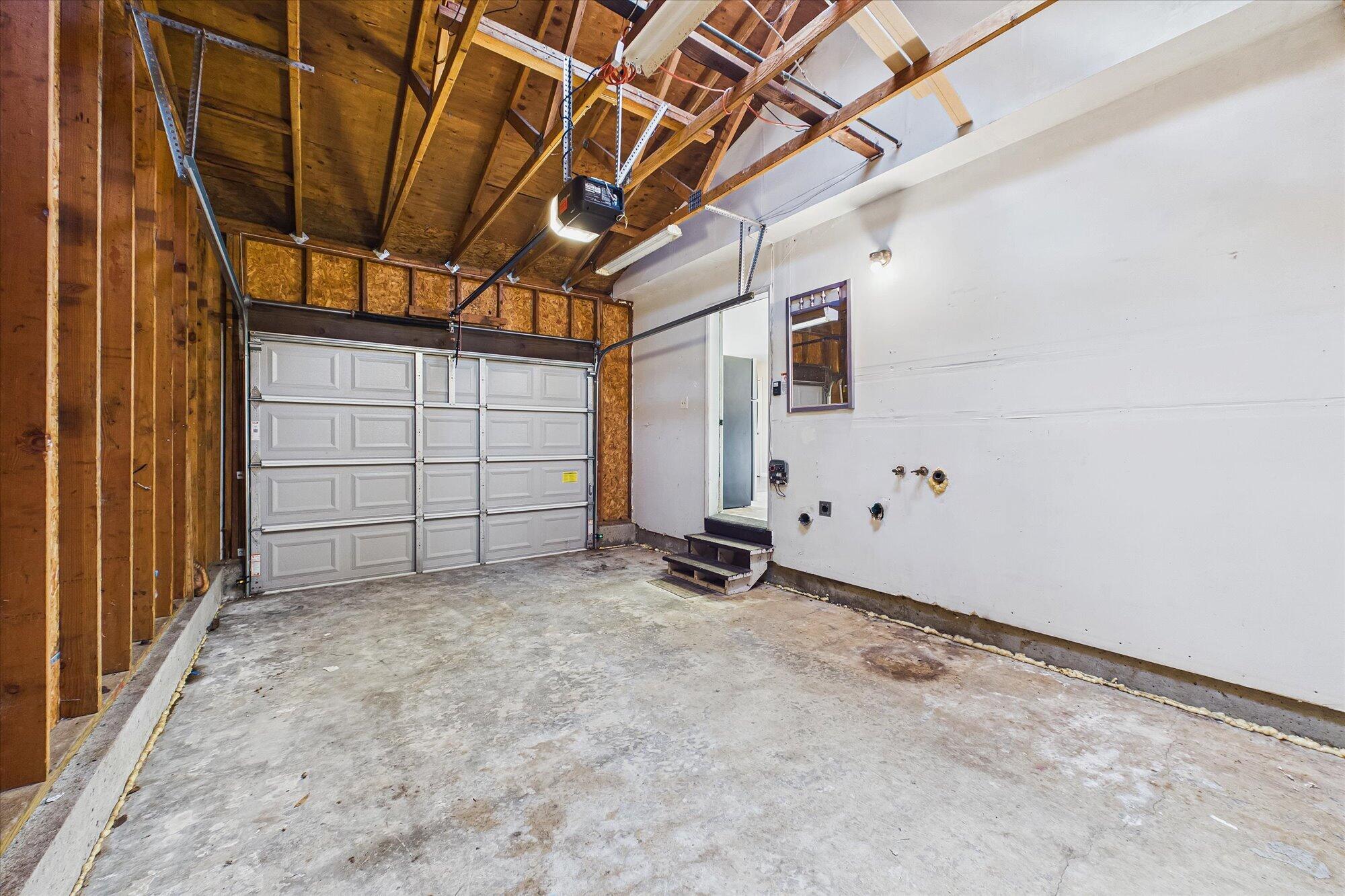 2160 Thiel Avenue, McKinleyville