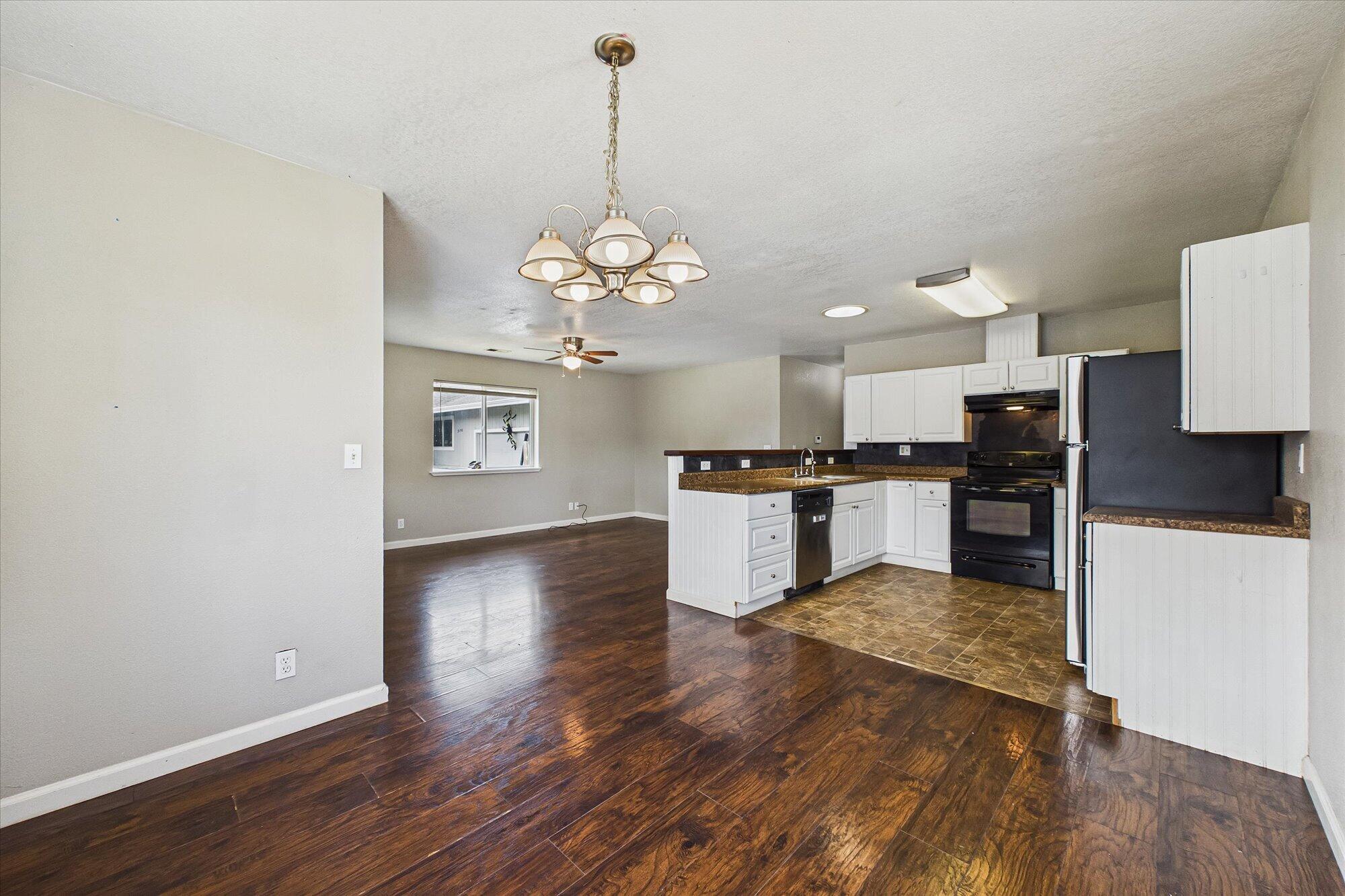 2160 Thiel Avenue, McKinleyville