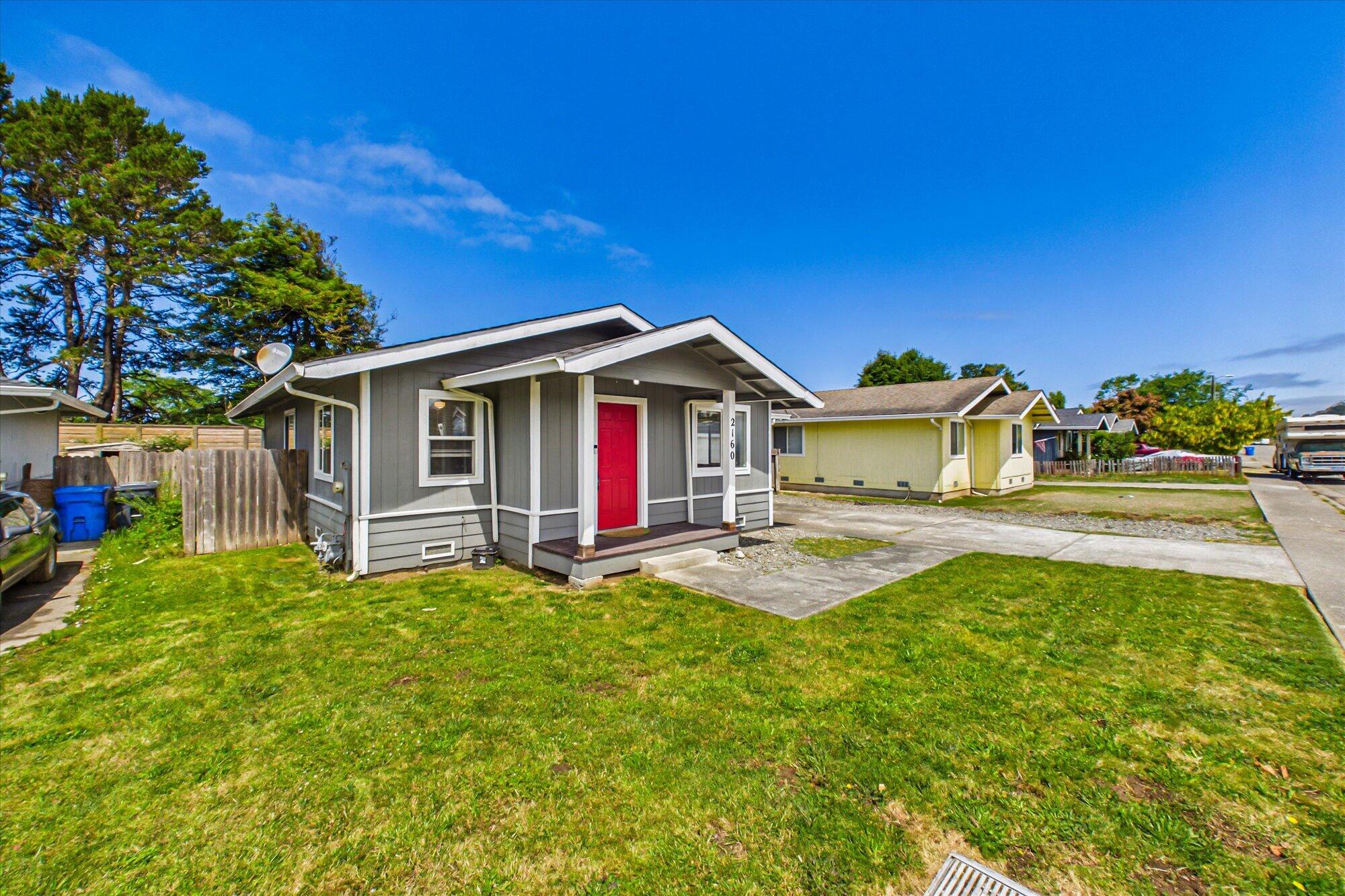 2160 Thiel Avenue, McKinleyville